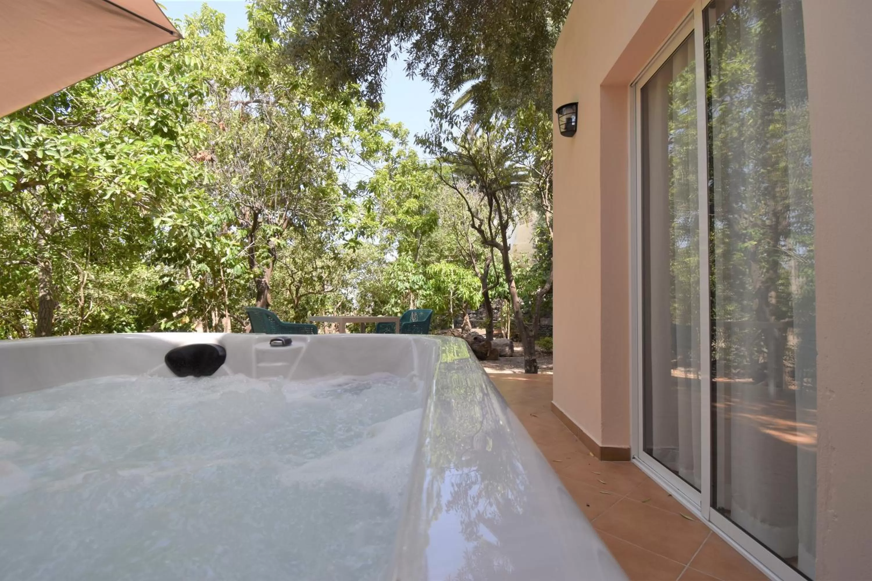 Deluxe Suite with Spa Bath in Villa Nestor