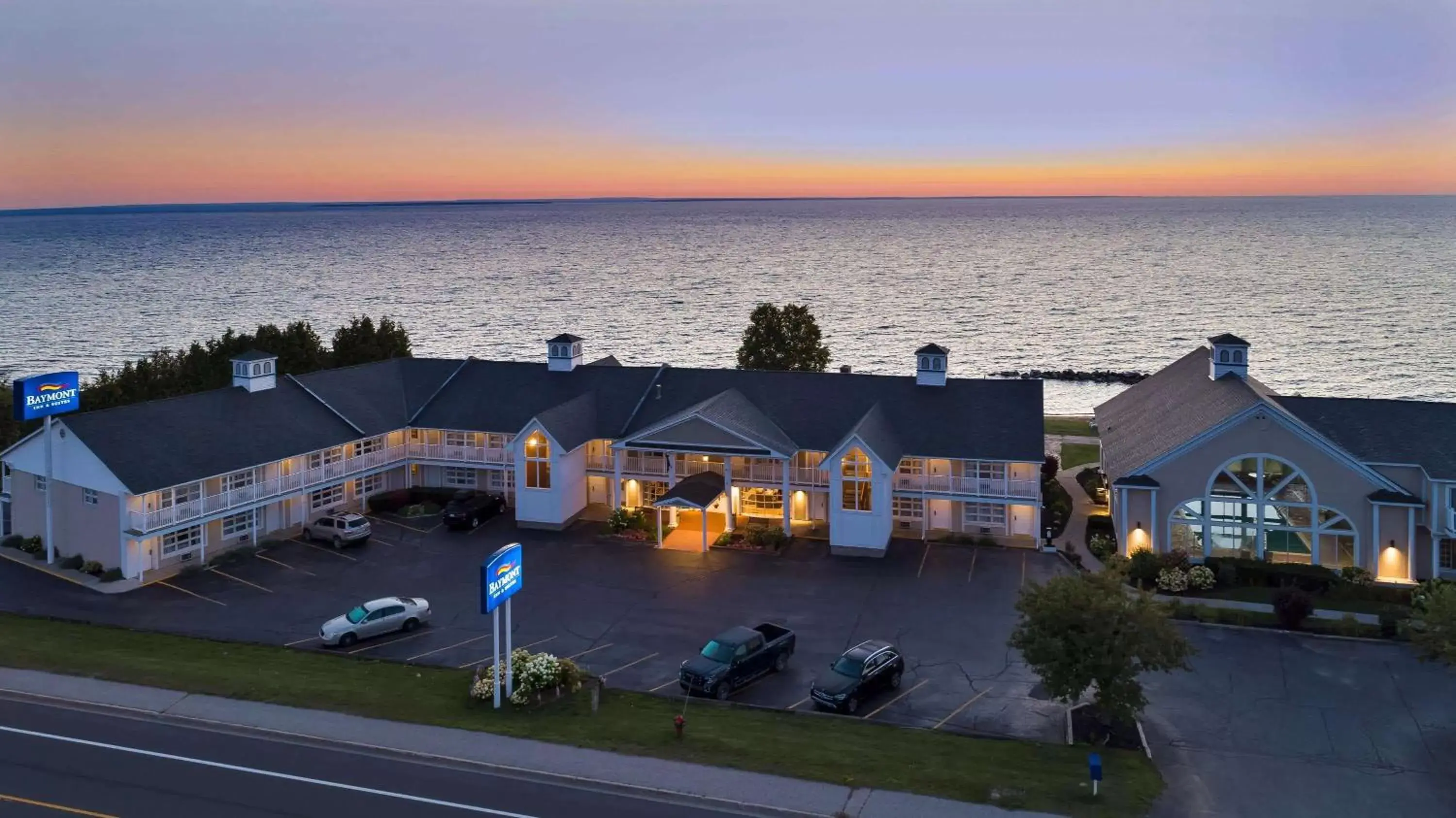 Baymont by Wyndham St. Ignace Lakefront Baymont by Wyndham St. Ignace Lakefront