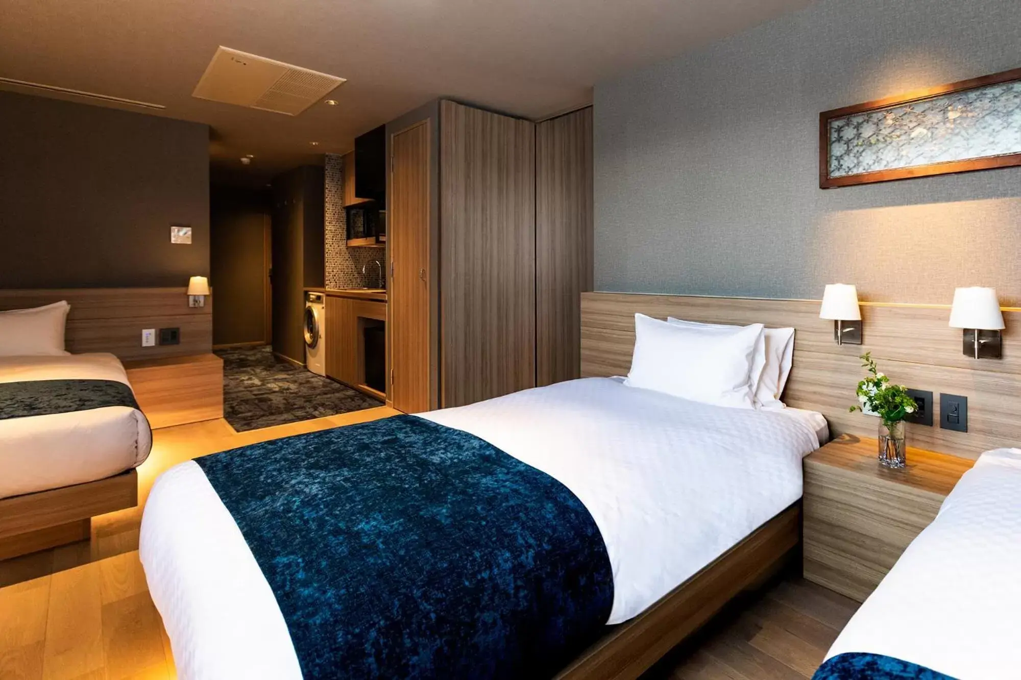 Deluxe Triple Room in THE MACHIYA EBISUYA Deluxe Triple Room in THE MACHIYA EBISUYA