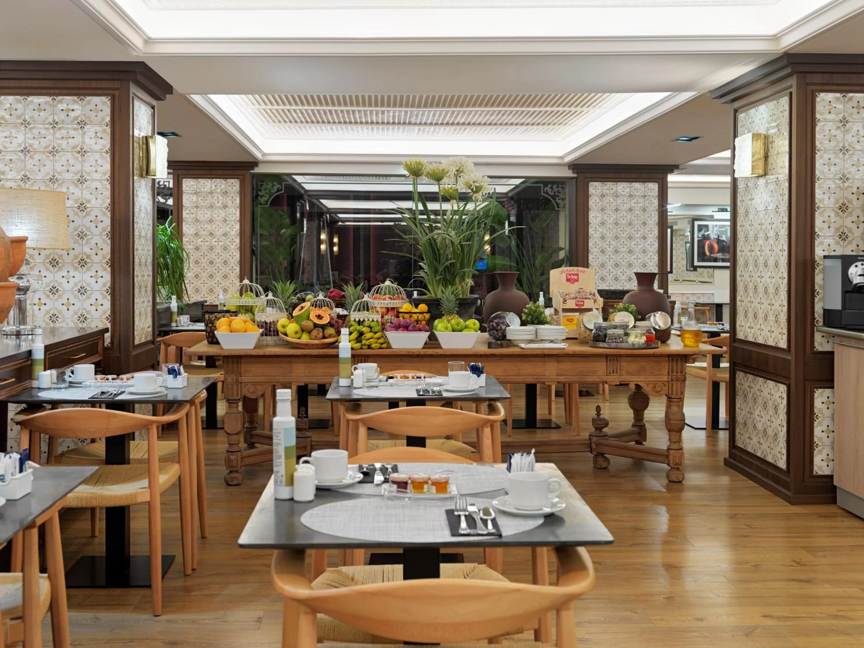 Breakfast in H10 Corregidor Boutique Hotel