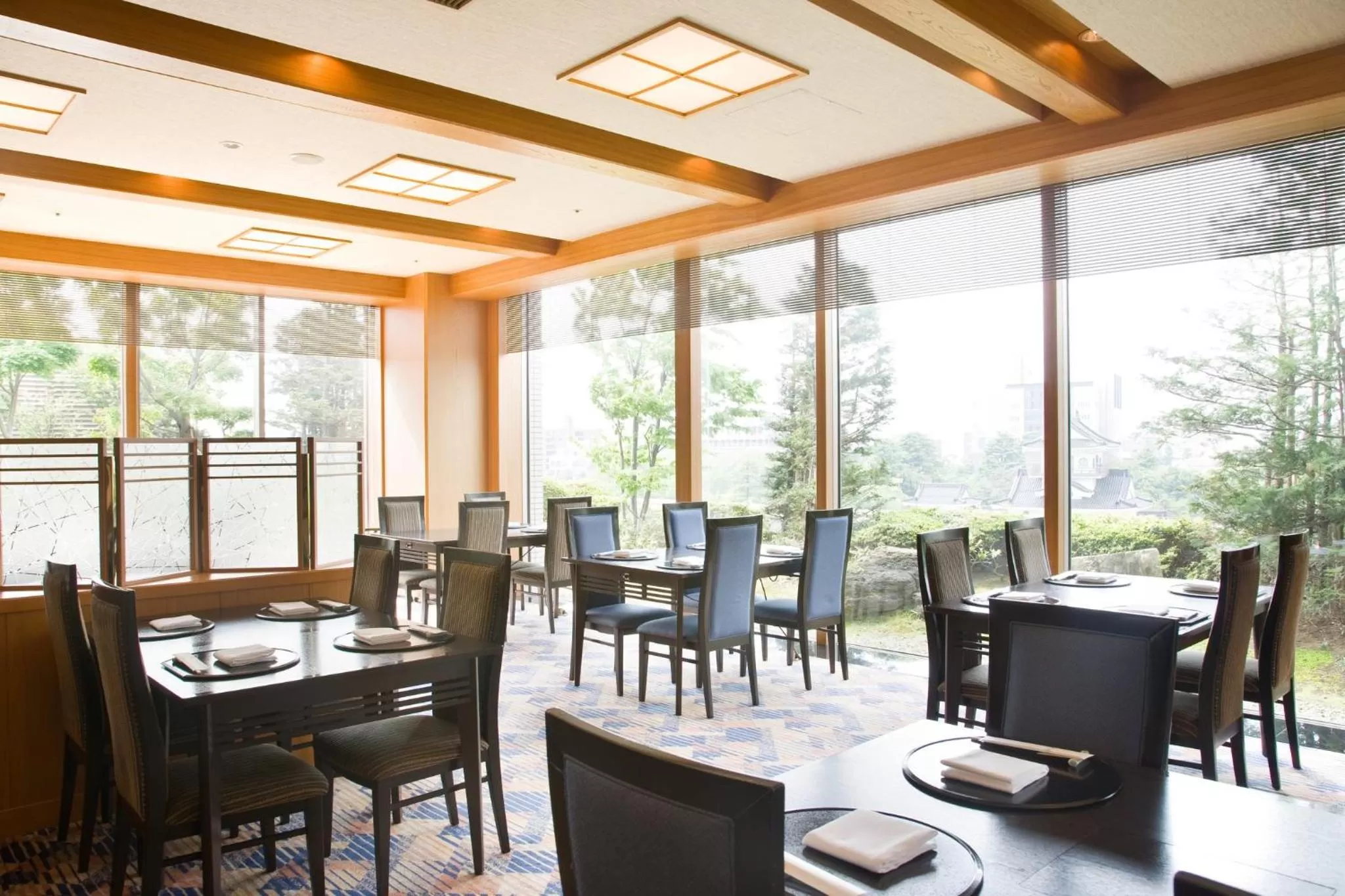 Restaurant/places to eat in ANA Crowne Plaza Toyama by IHG