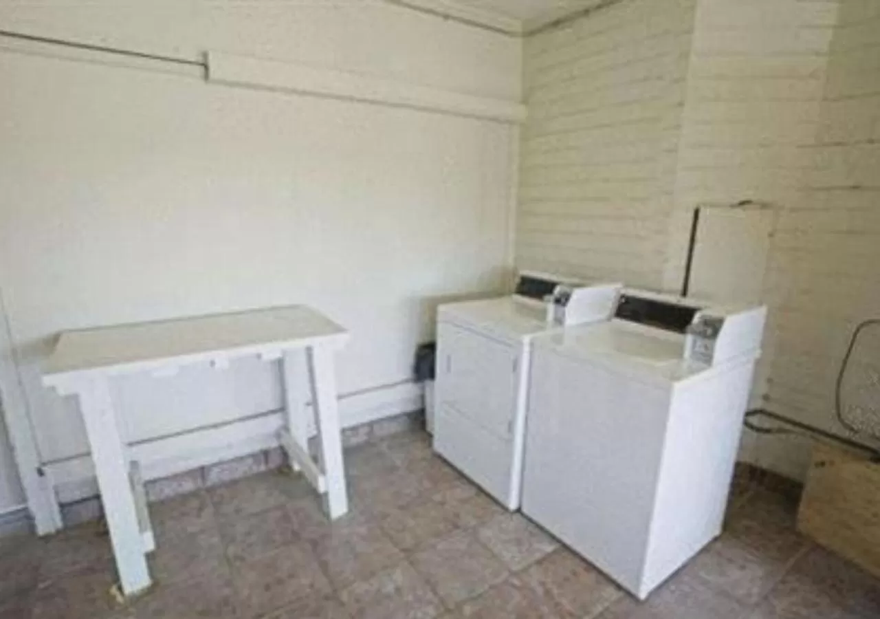 Property building in Americas Best Value Inn Ozona