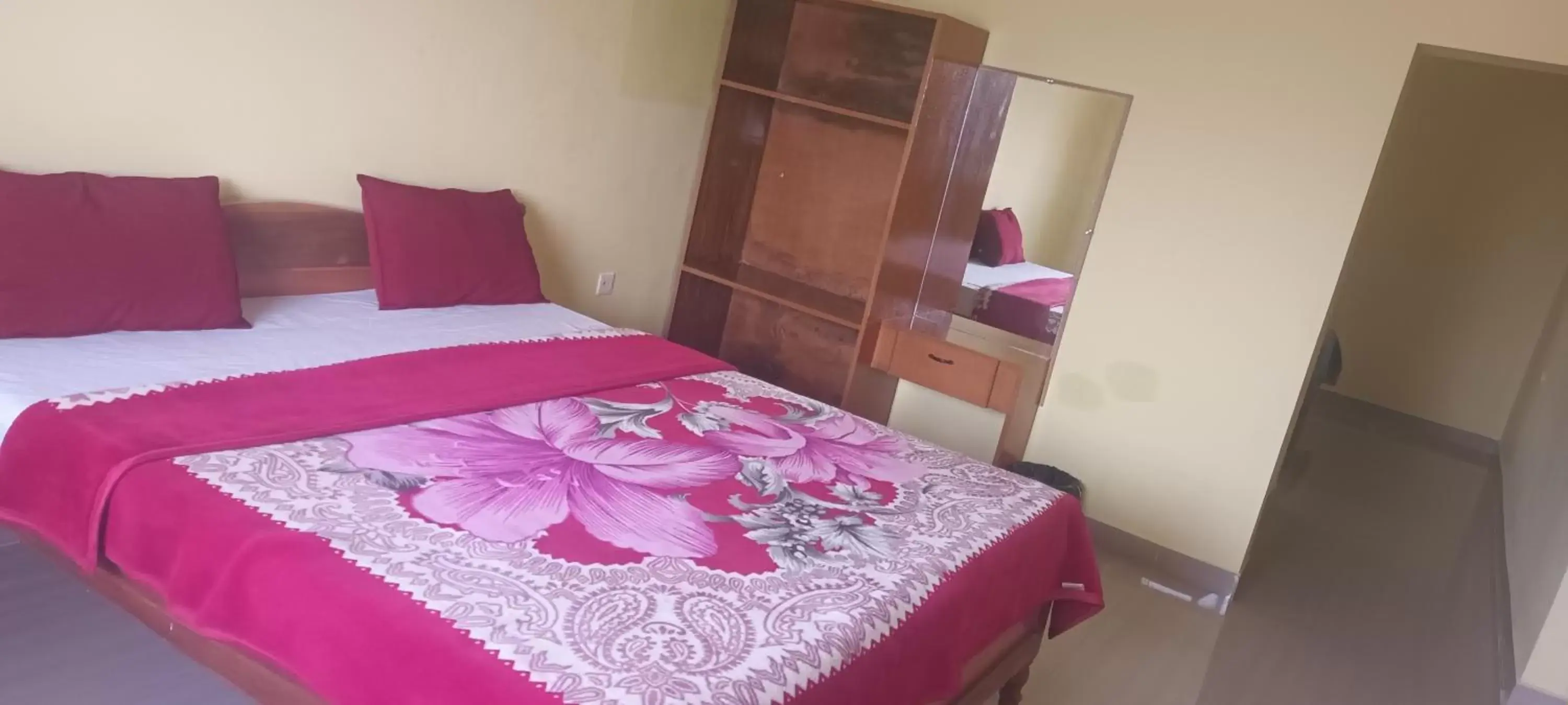 Deluxe Family Suite in Le Grace Kodaikanal Deluxe Family Suite in Le Grace Kodaikanal