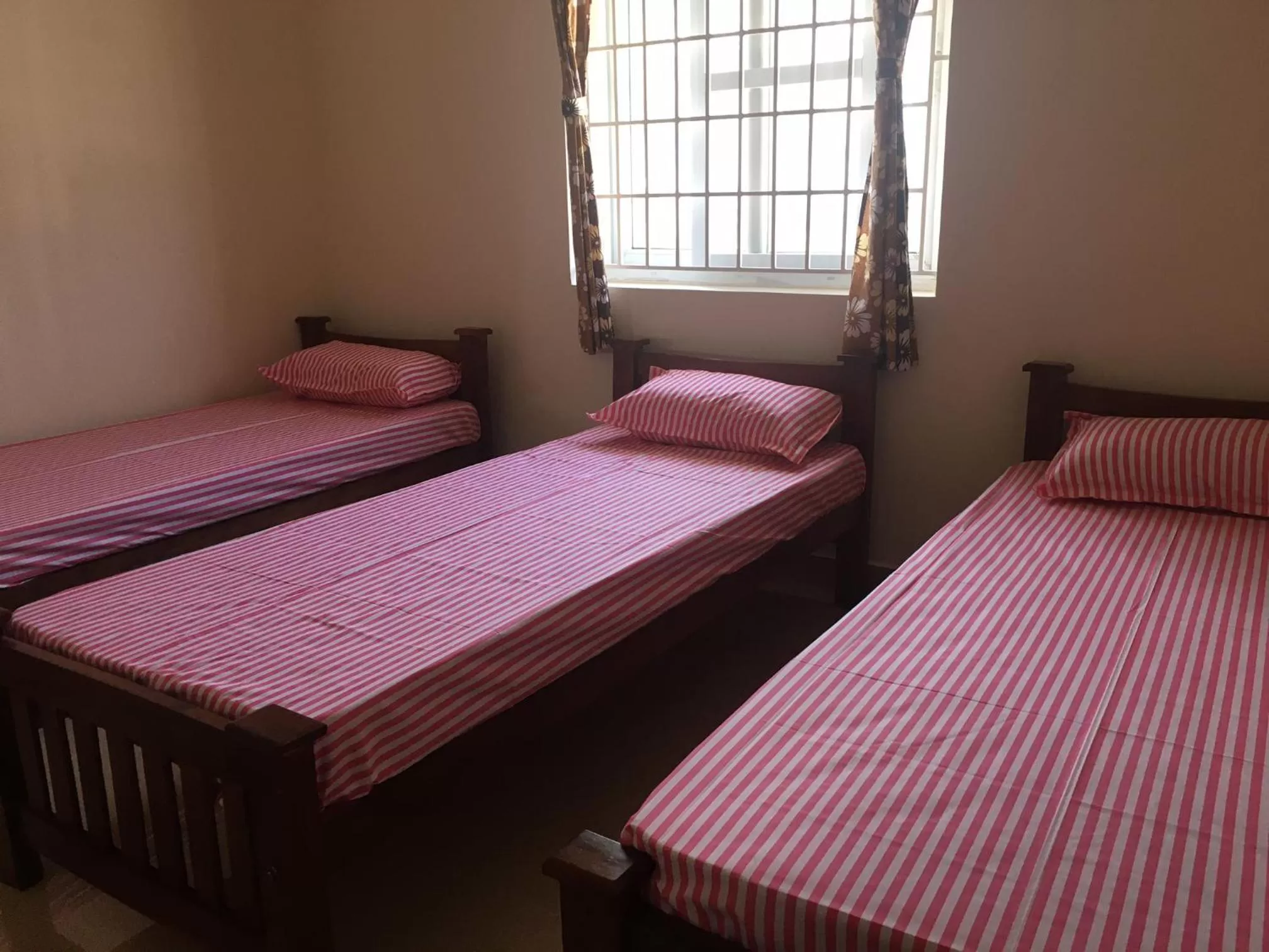 Bedroom, Bed in Shantham Service Apartments, Kinathukadavu, Coimbatore