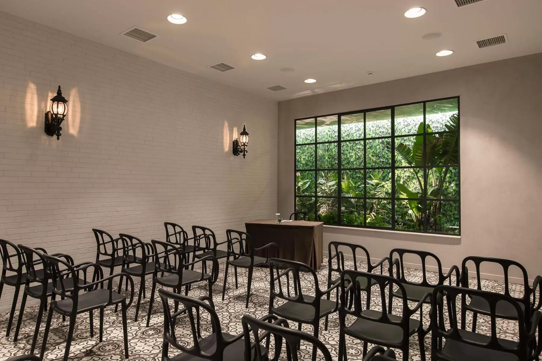 Business facilities in Mediterranean Palace