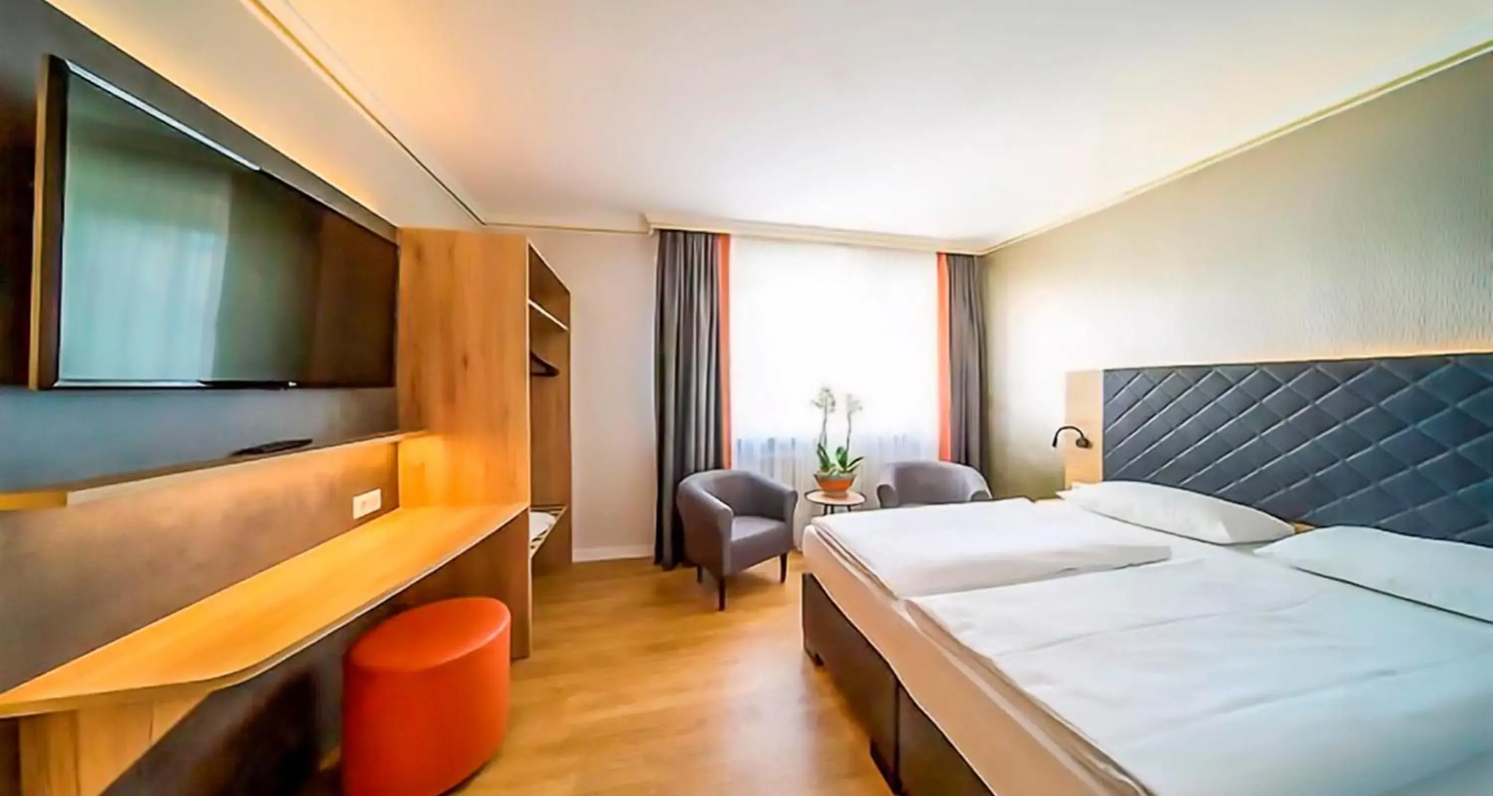 PLAZA INN Rieker Stuttgart Hauptbahnhof PLAZA INN Rieker Stuttgart Hauptbahnhof