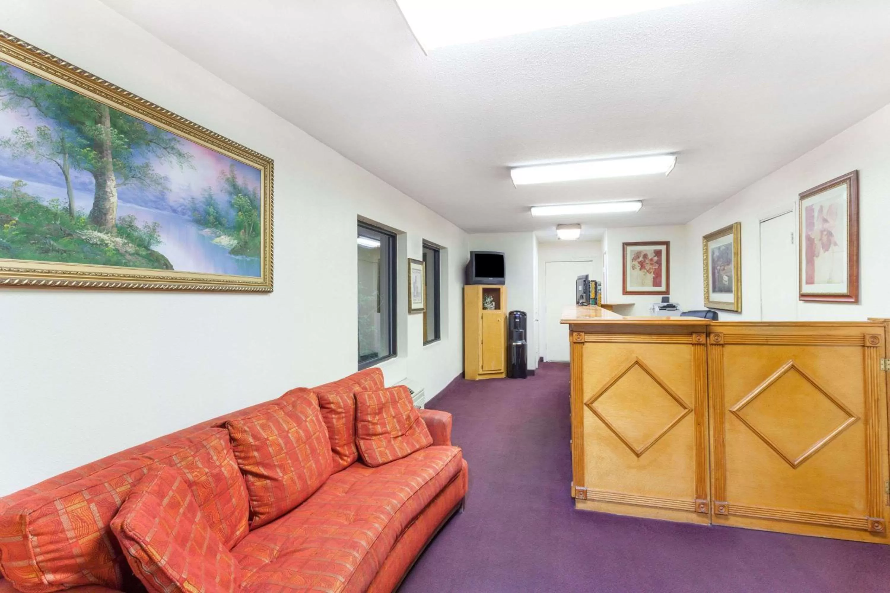 Lobby or reception in Knights Inn Point South Yemassee