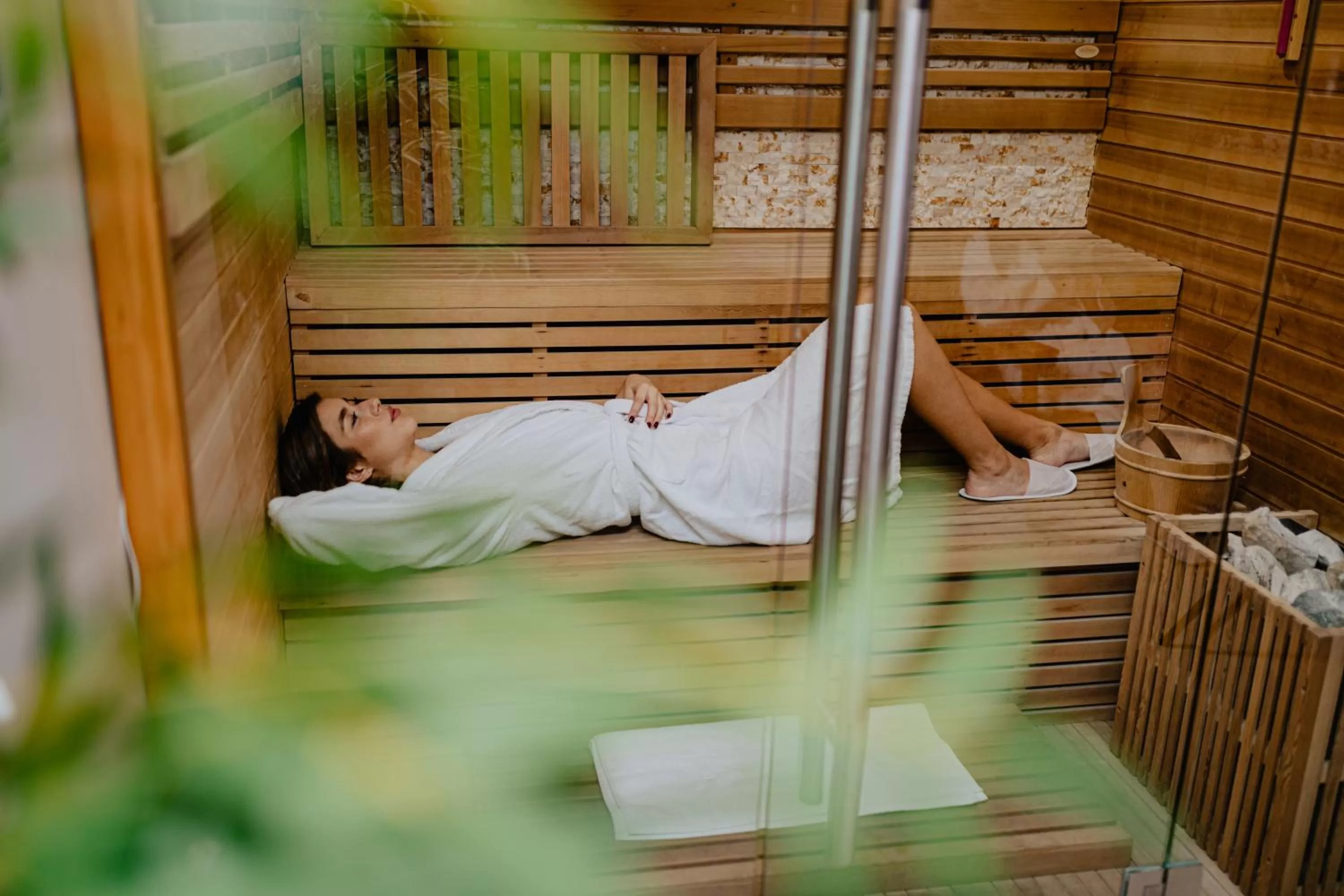 People in Garni Hotel Zen free parking