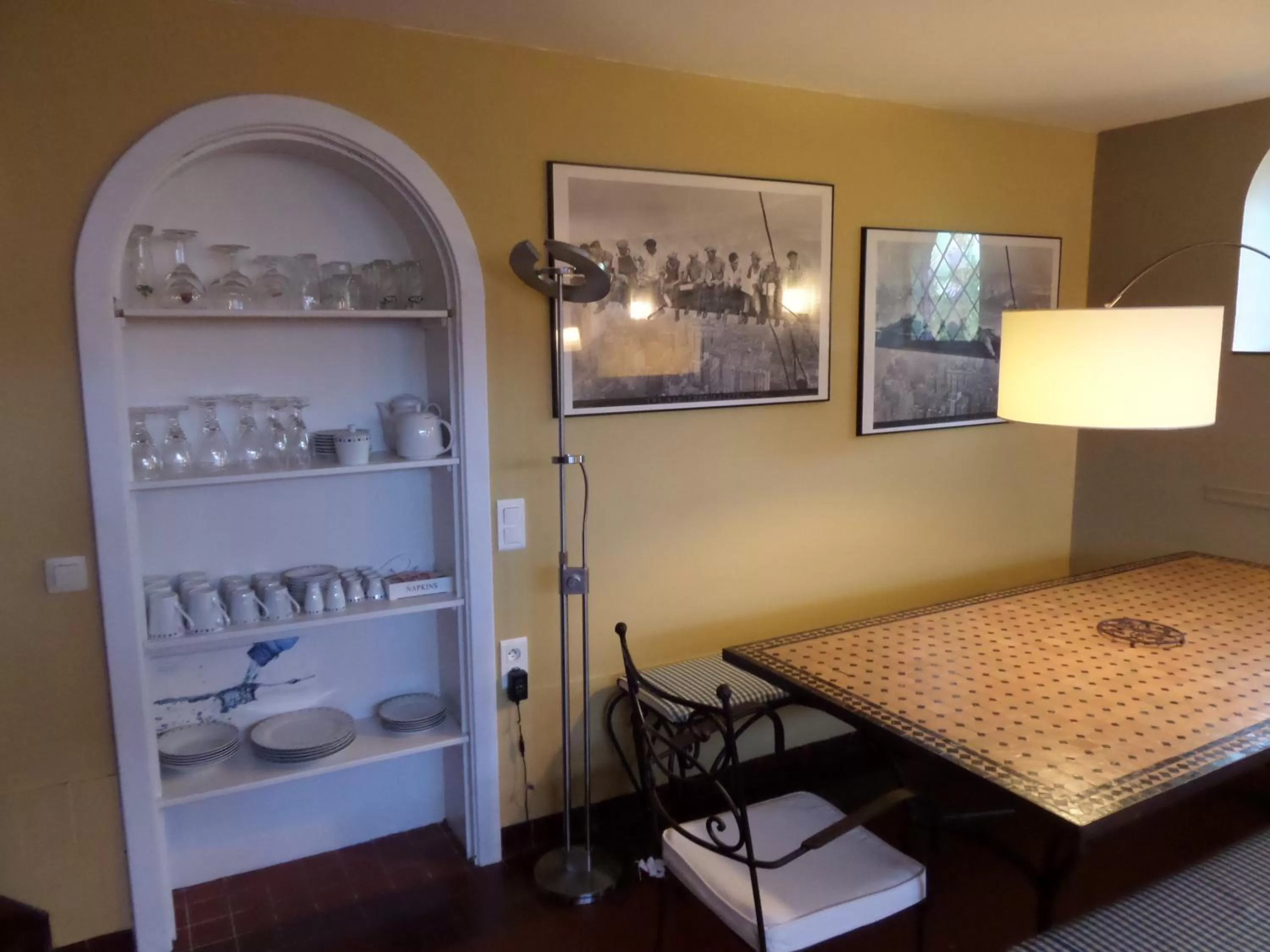 Living room, Bed in L'Étape Fagnarde - Bed, Breakfast & Sauna