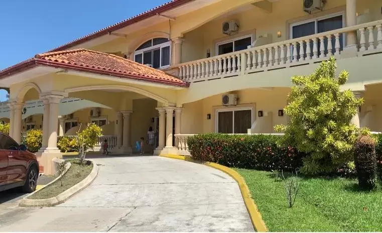 Double Room with Two Double Beds - single occupancy in La Ensenada Beach Resort Double Room with Two Double Beds - single occupancy in La Ensenada Beach Resort