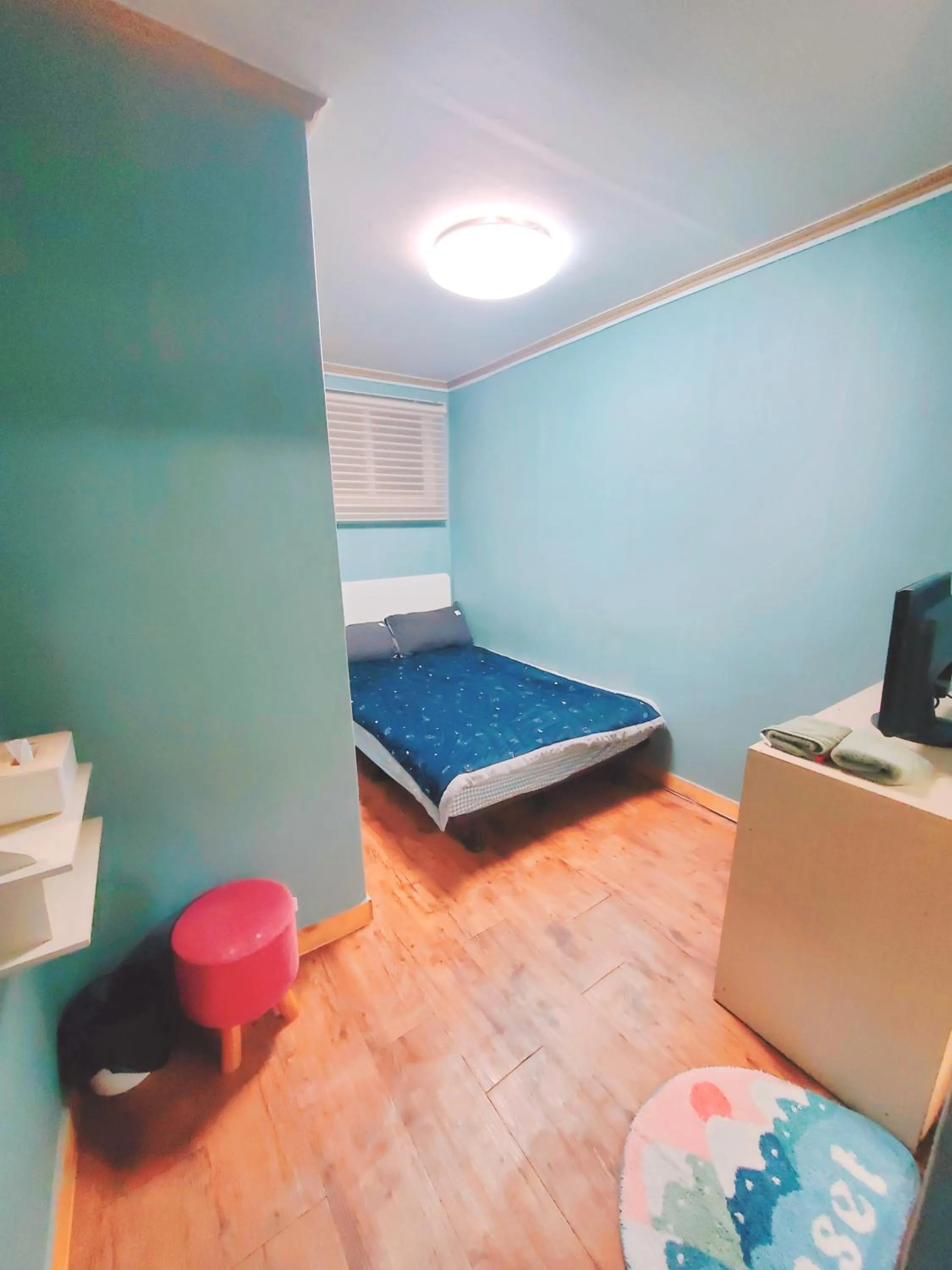 Photo of the whole room, Bed in Naru Hostel Korea