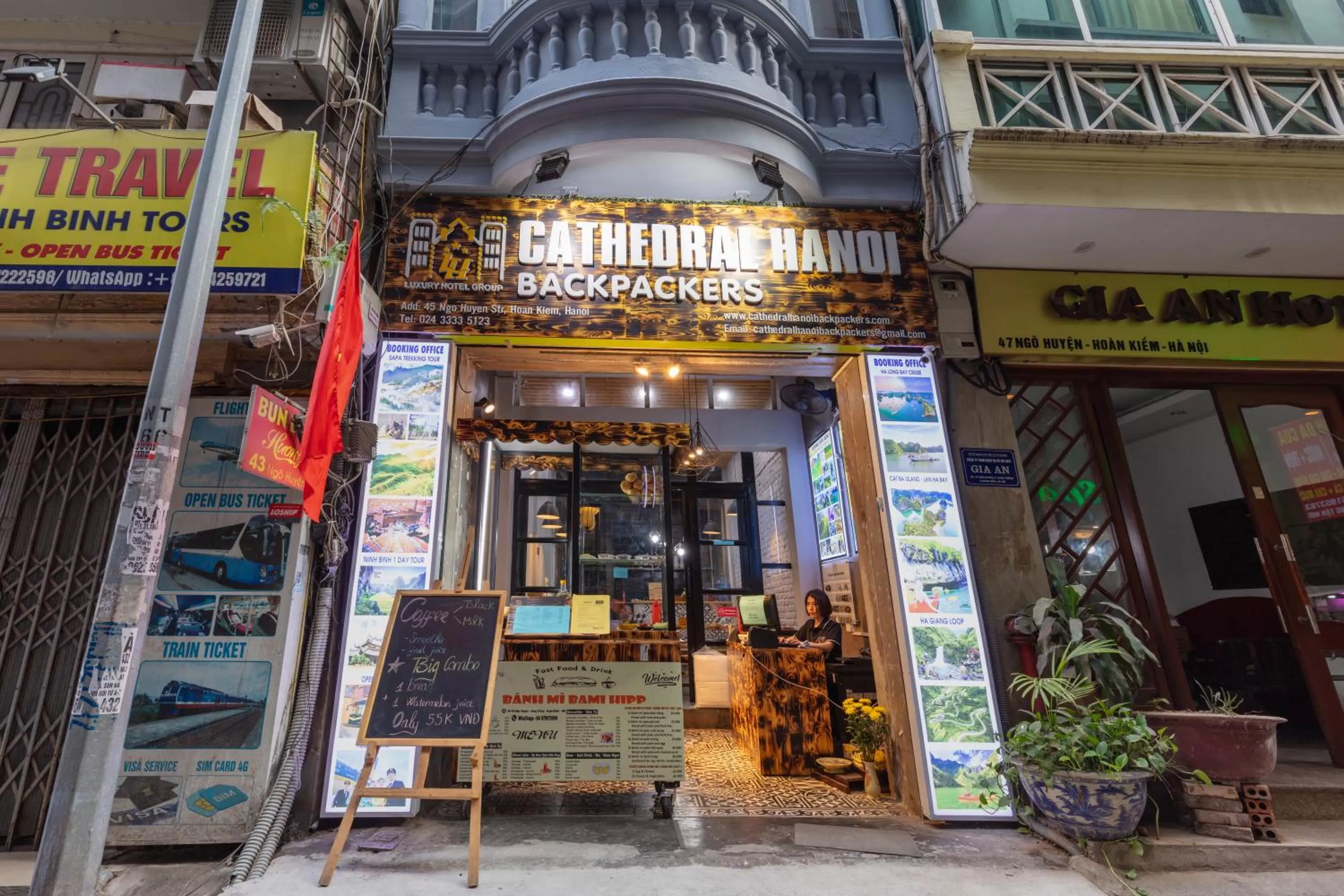 Facade/entrance in CATHEDRAL HANOI BACKPACKERS
