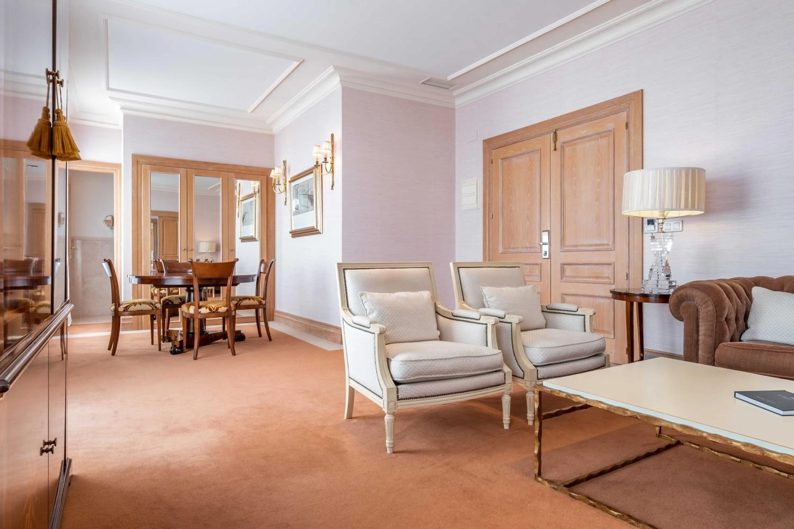 Living room in Eurostars Gran Hotel La Toja