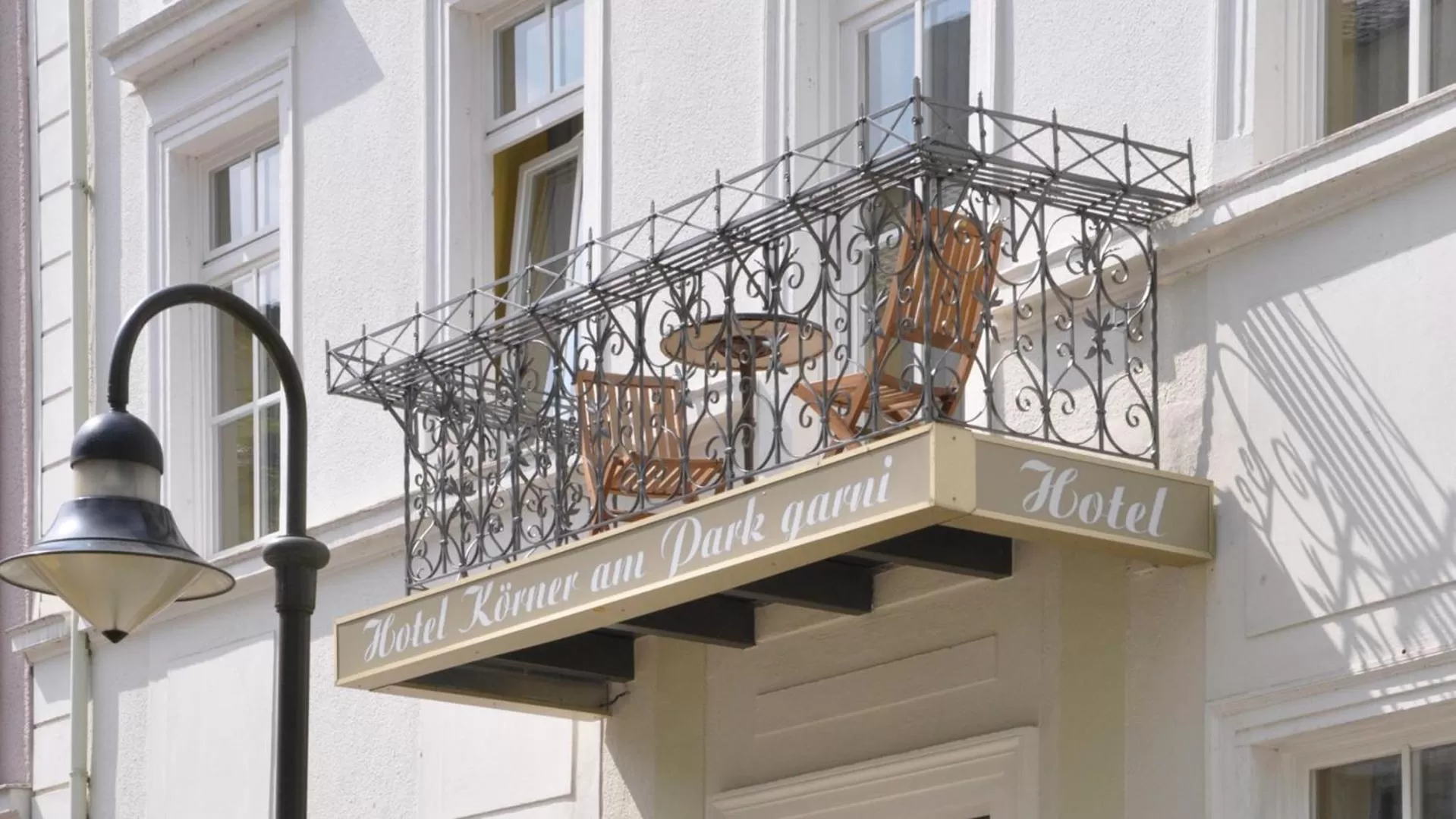 Property Building in Hotel Krone am Park