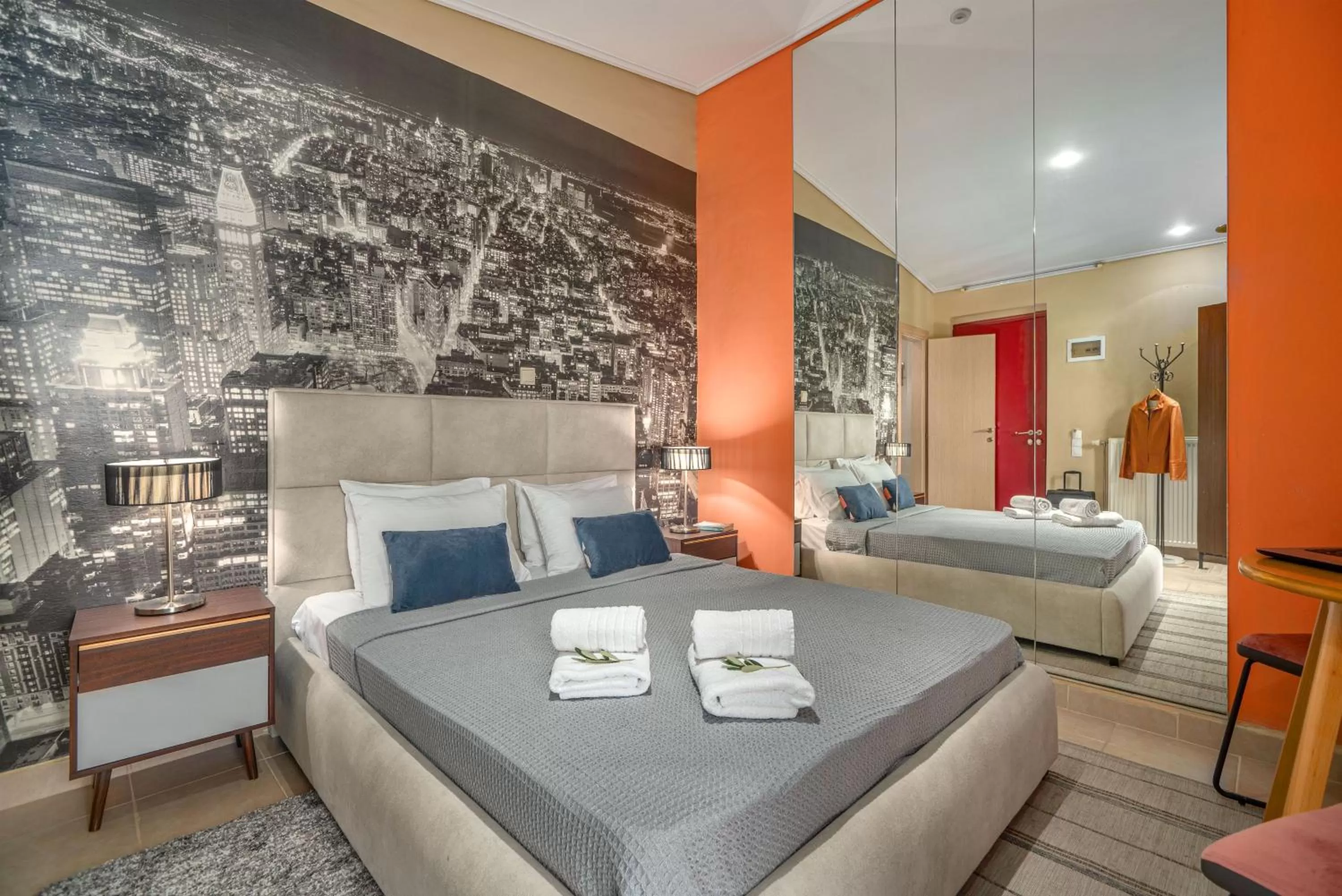 Photo of the whole room, Bed in Zen Hotel