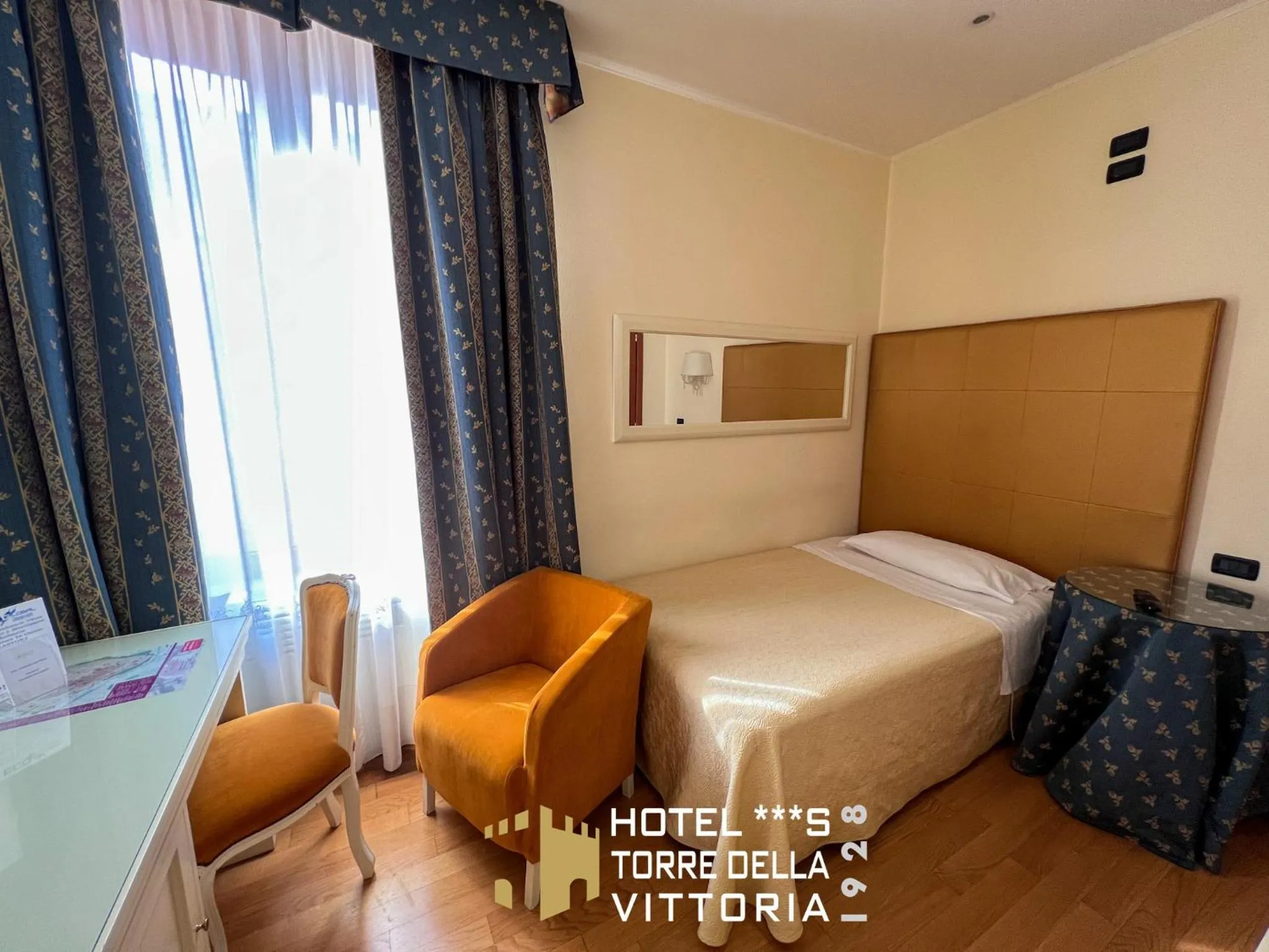 Bed in Panoramic Rooms Torre della Vittoria