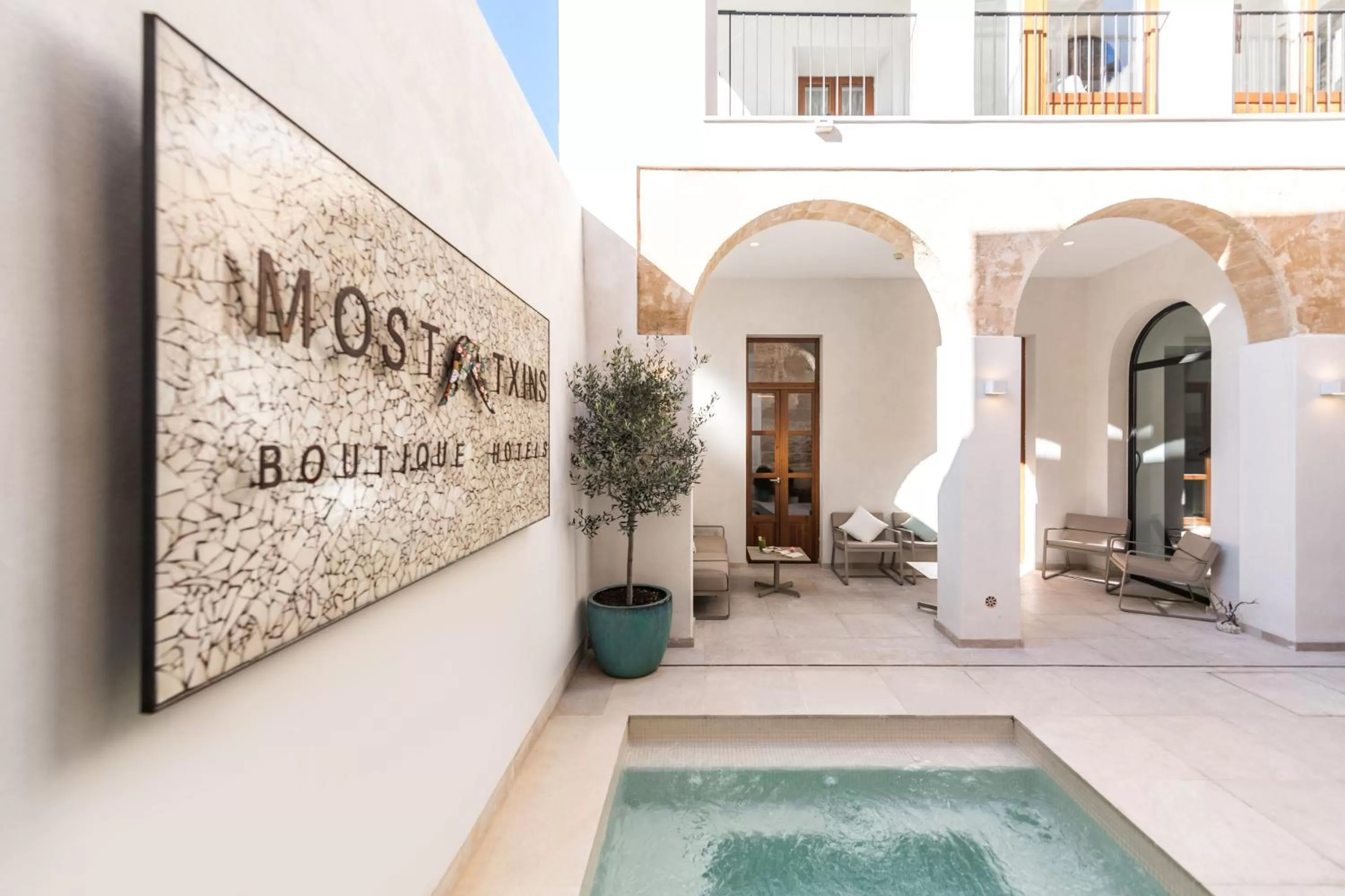 Patio in Bordoy Mostatxins - Hotel Boutique Adults Only