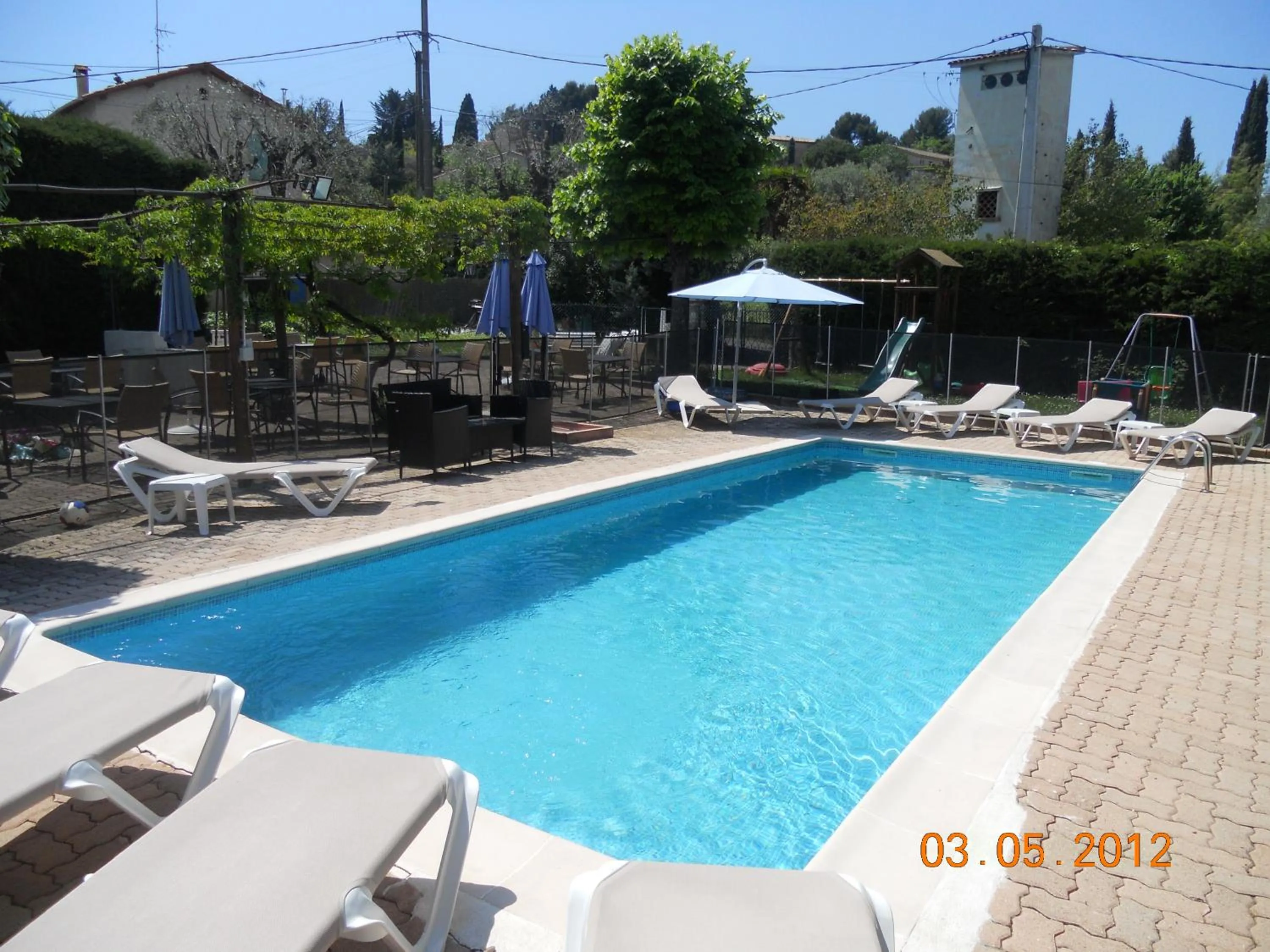 Swimming pool in Hotel Cayrons Vence & St Paul de Vence