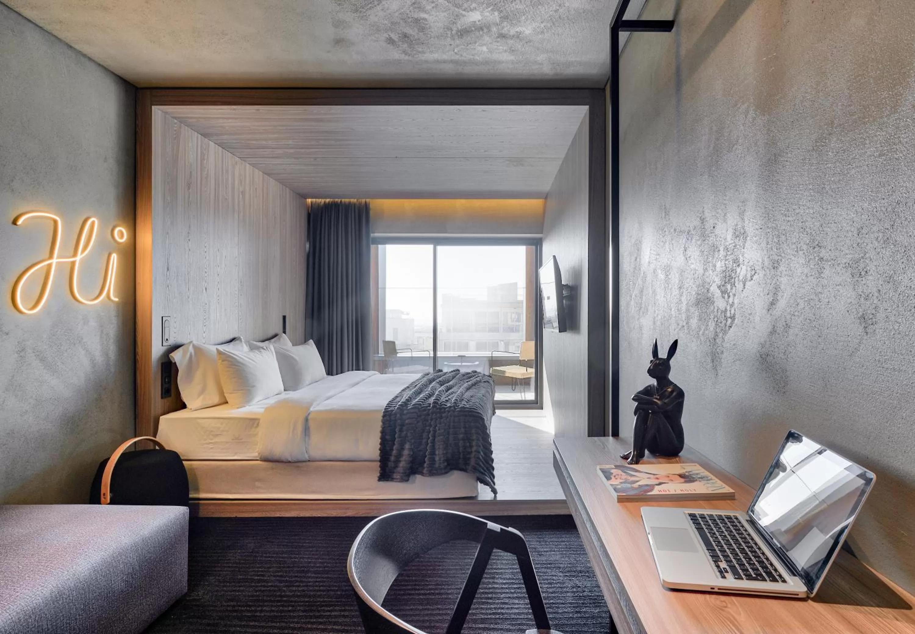 Seating area, Bed in ONOMA Hotel