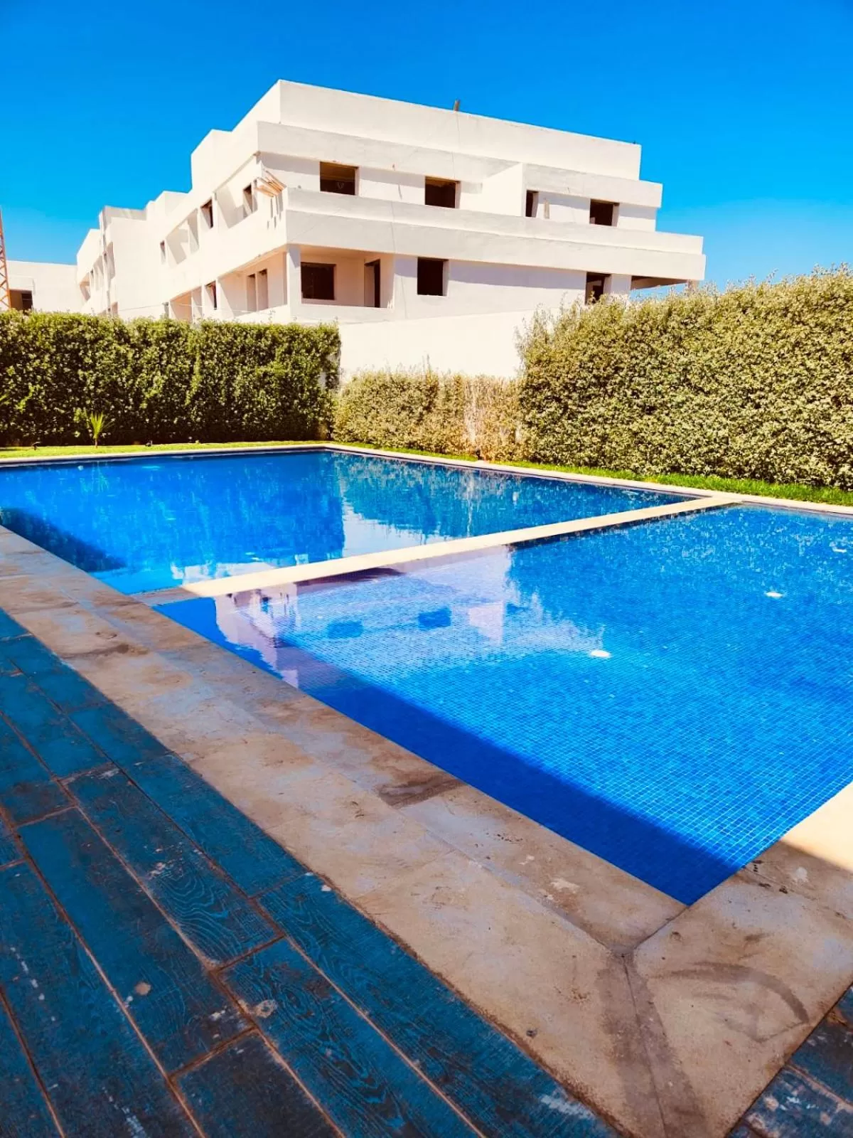 Swimming pool in Luxury apartment 2