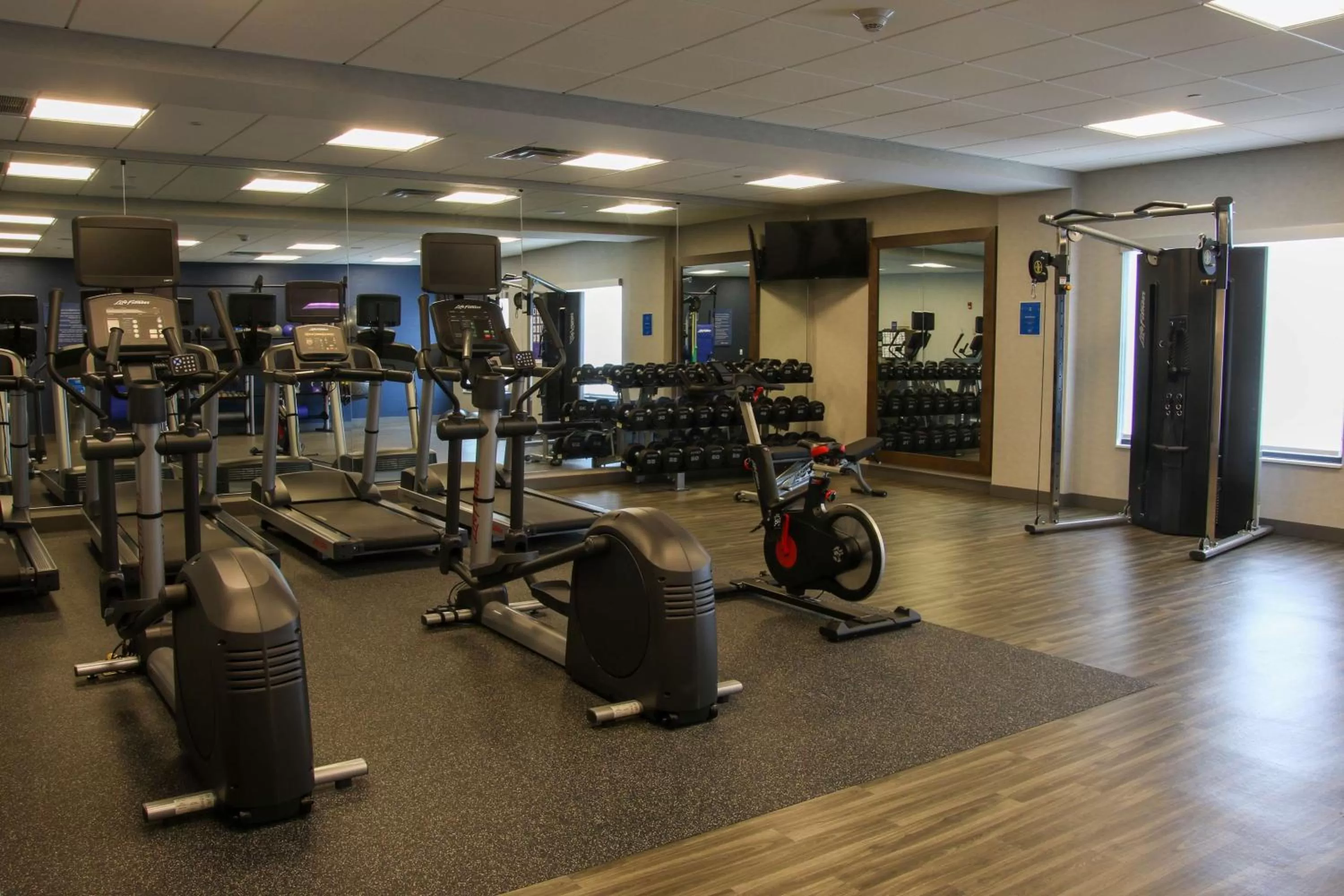 Fitness centre/facilities in Hampton Inn & Suites Olean, Ny