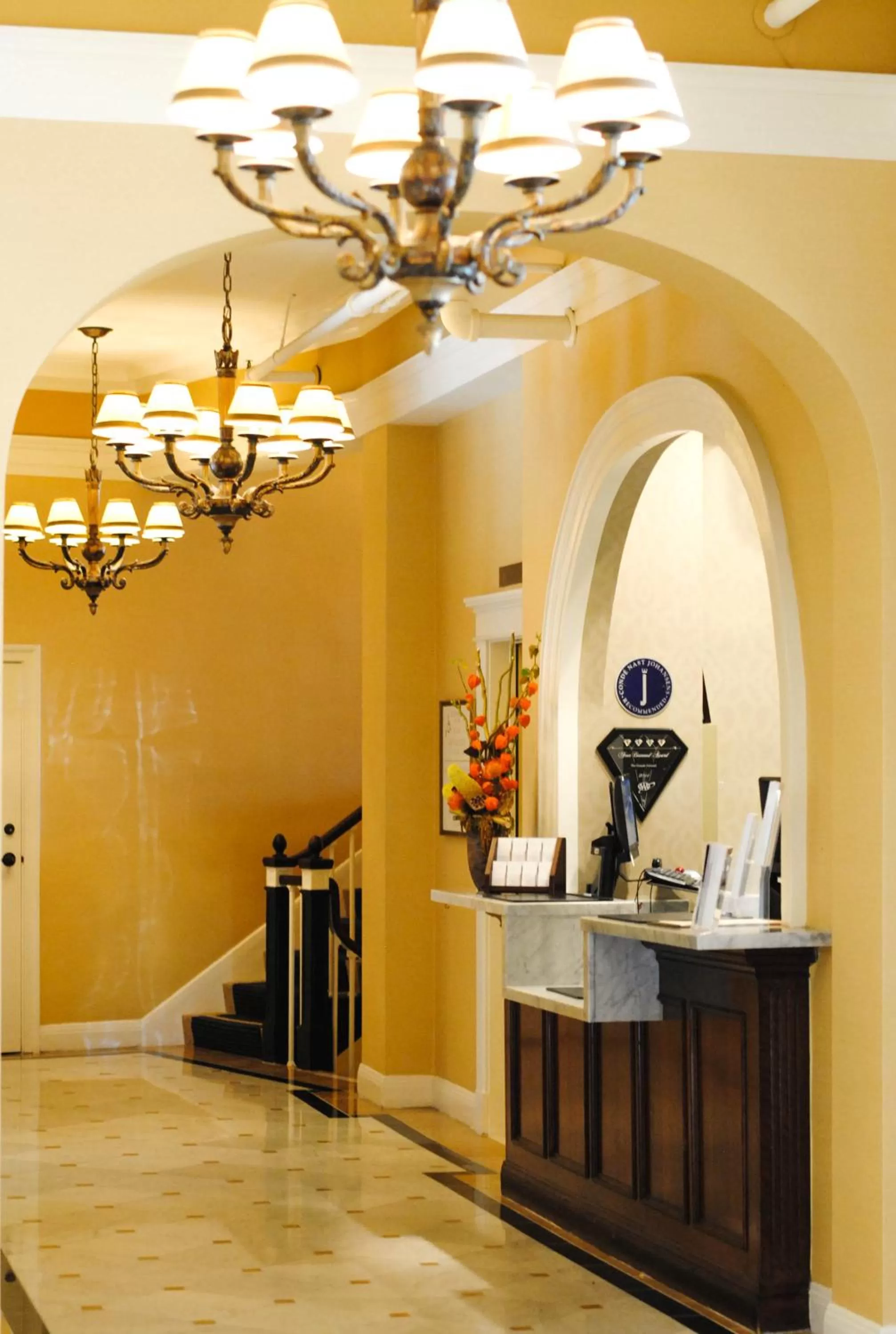 Lobby or reception in Grande Colonial La Jolla