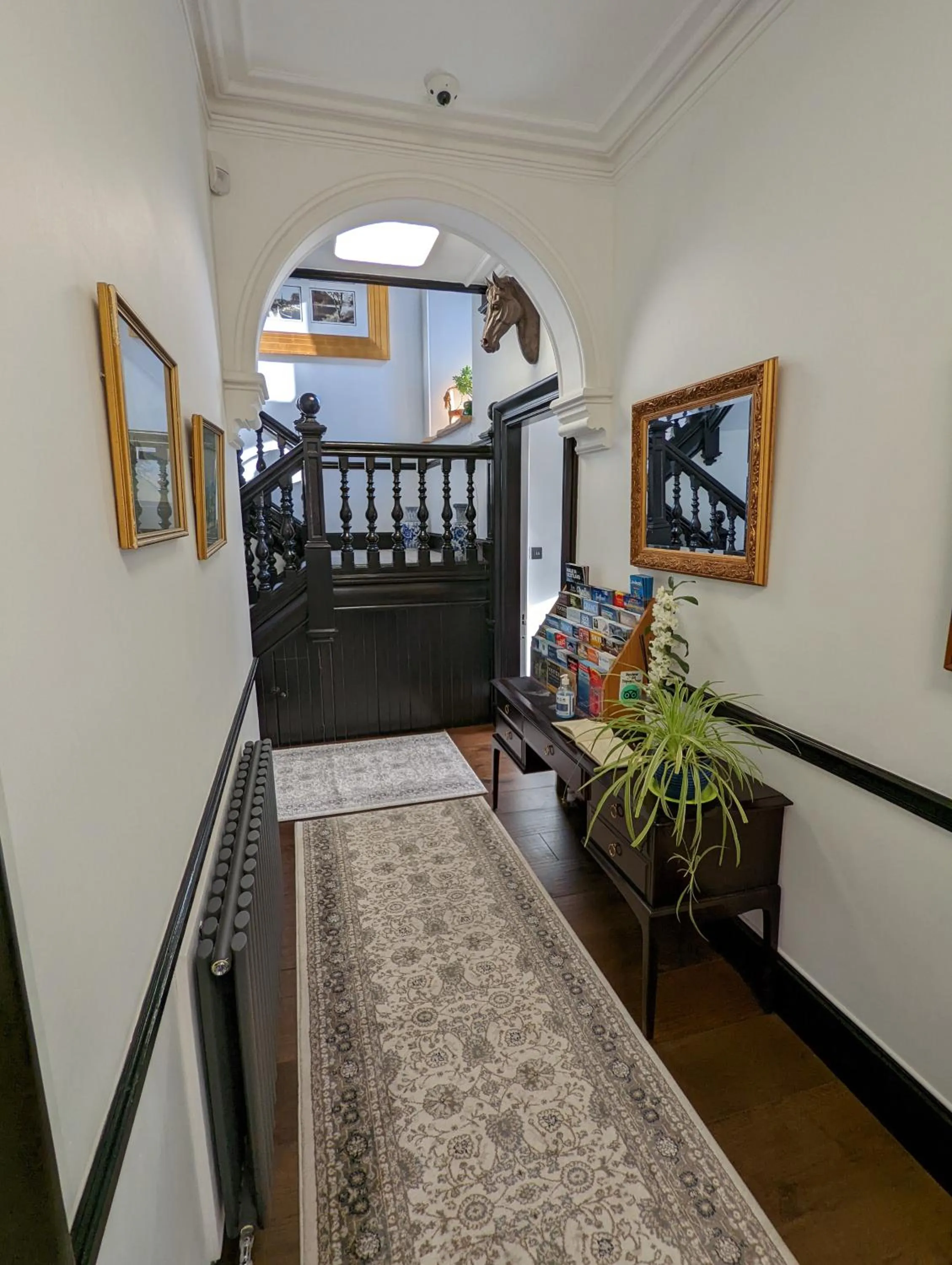 Lobby or reception, Bed in Cambeth Lodge
