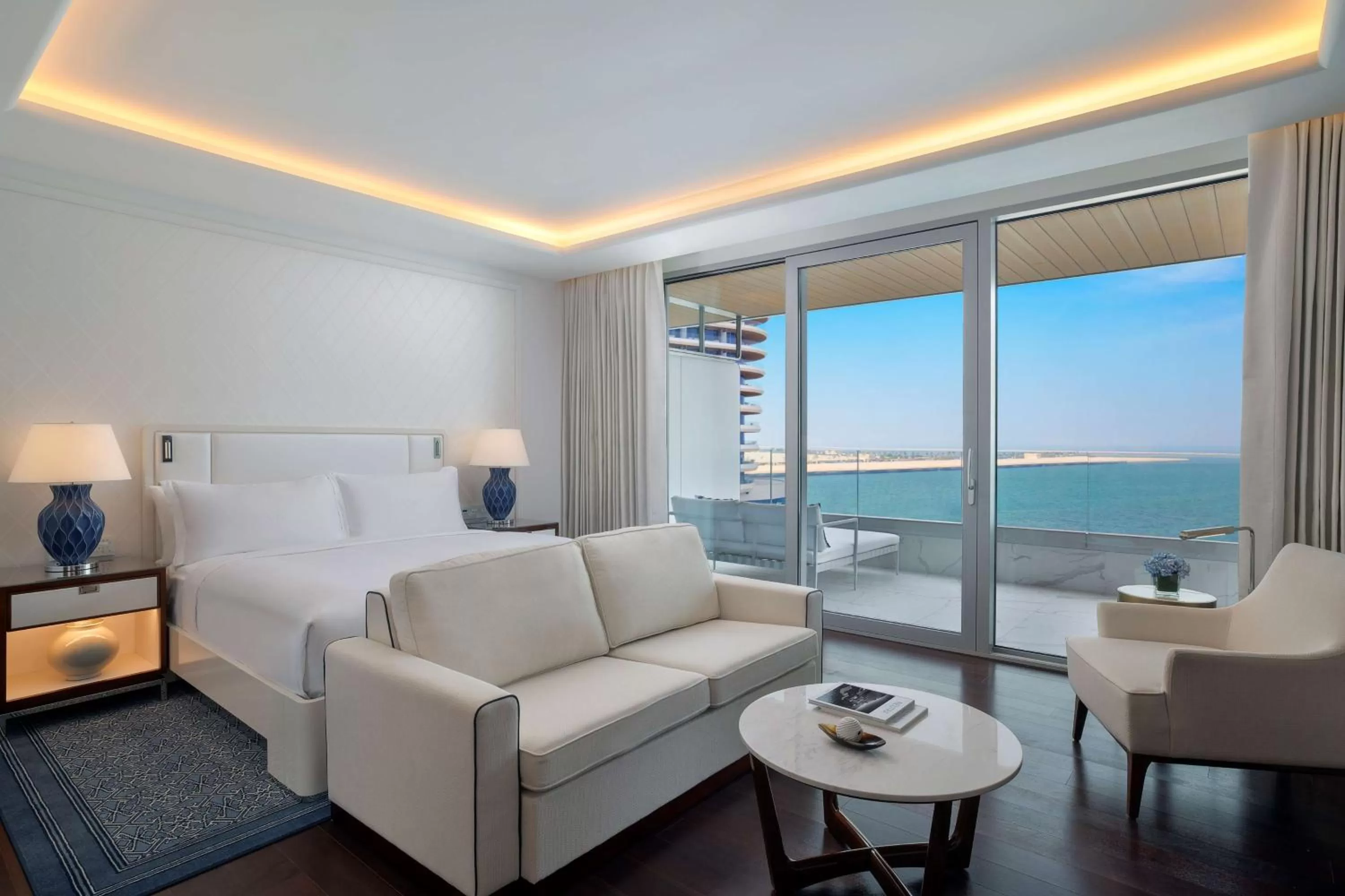 King Studio with Sea View in Waldorf Astoria Lusail, Doha