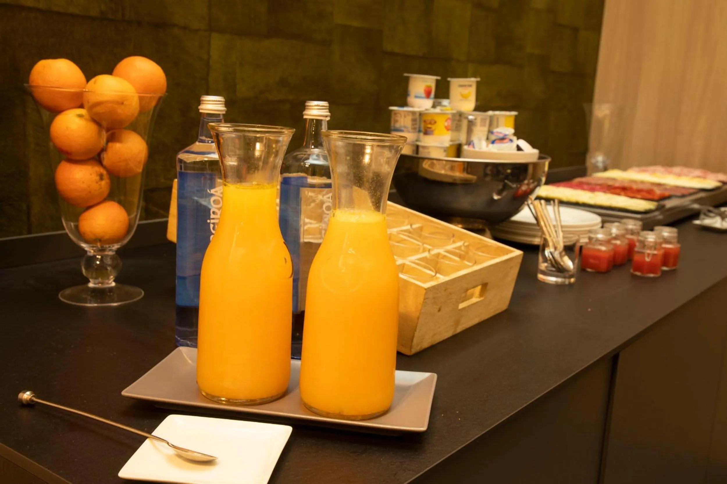 Breakfast in Hotel Lux Santiago