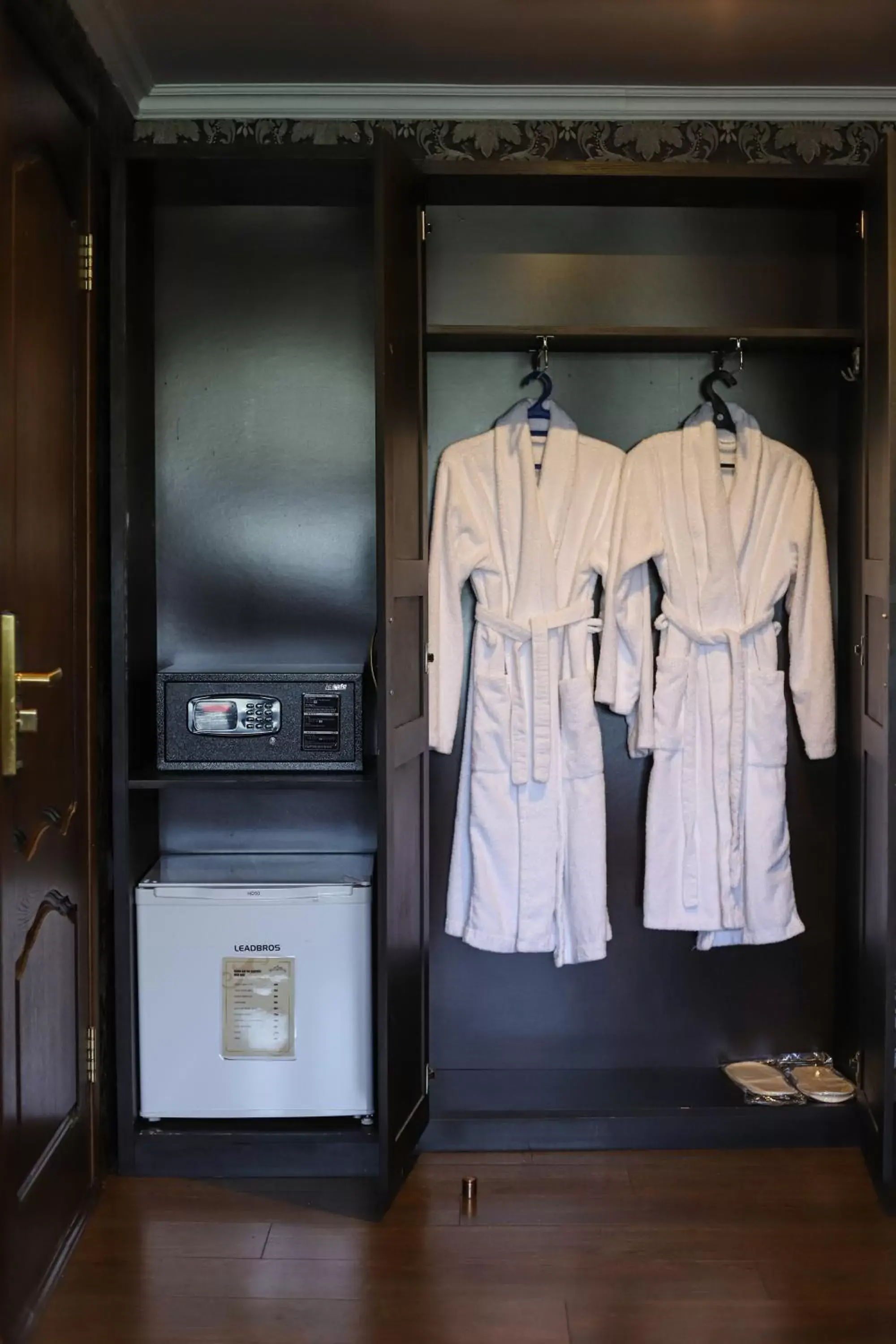 Twin Room in GRAND OPERA HOTEL Twin Room in GRAND OPERA HOTEL