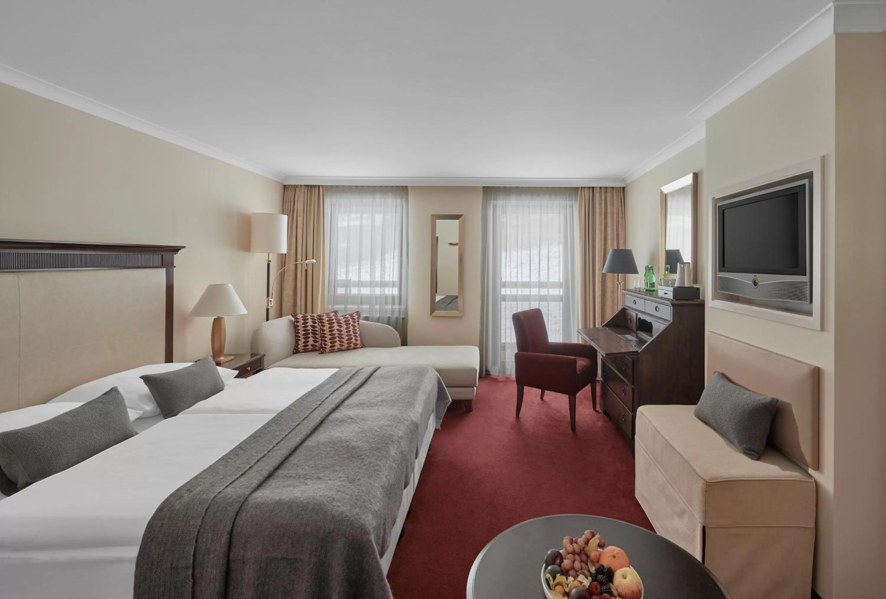 Seating area, Bed in Lebenberg Schlosshotel-Kitzbühel