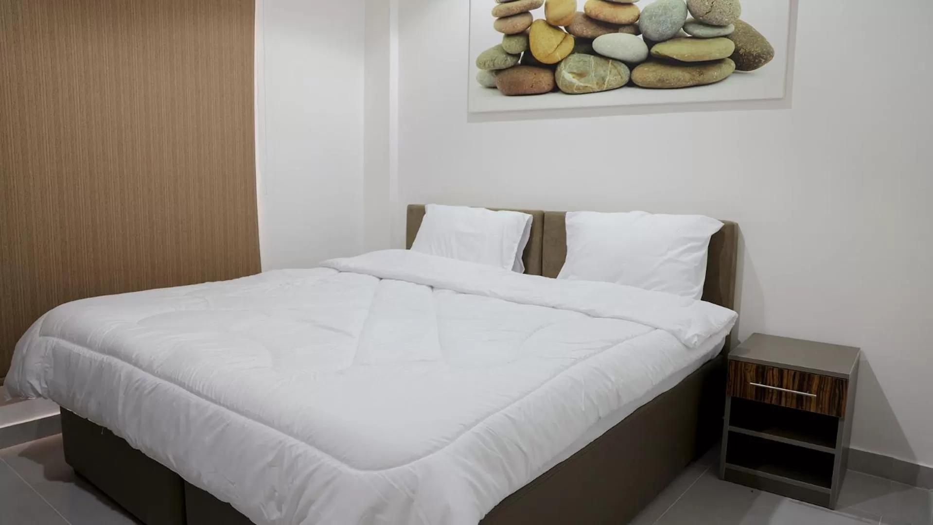 Bedroom, Bed in BHomed Salmiya