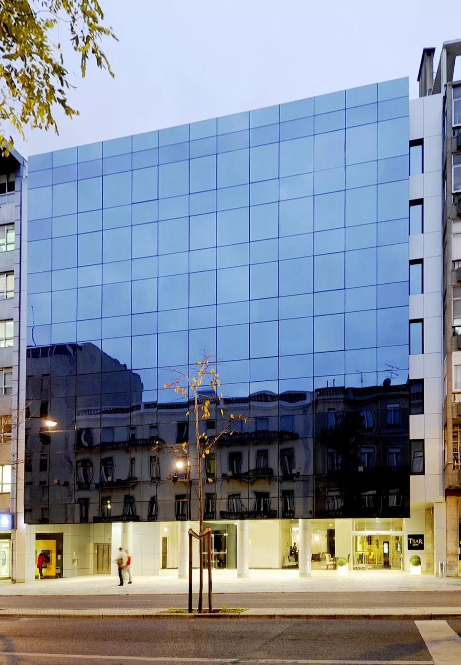 Facade/entrance in Czar Lisbon Hotel