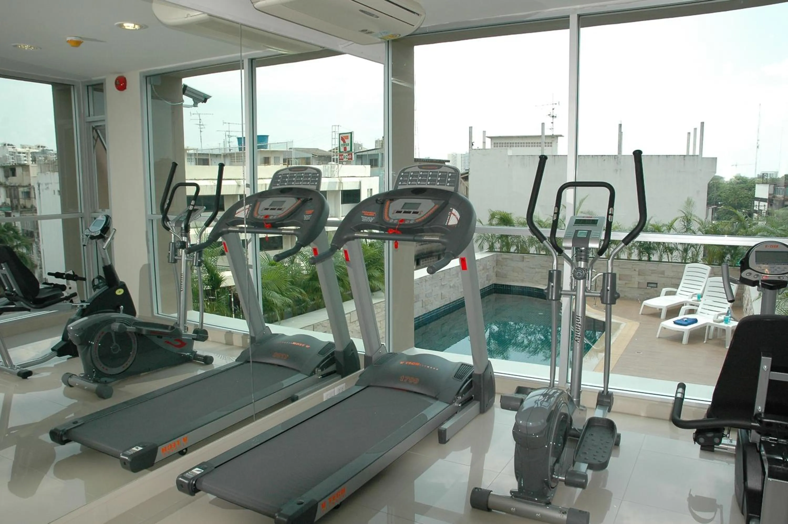 Fitness centre/facilities in Bangkok Living