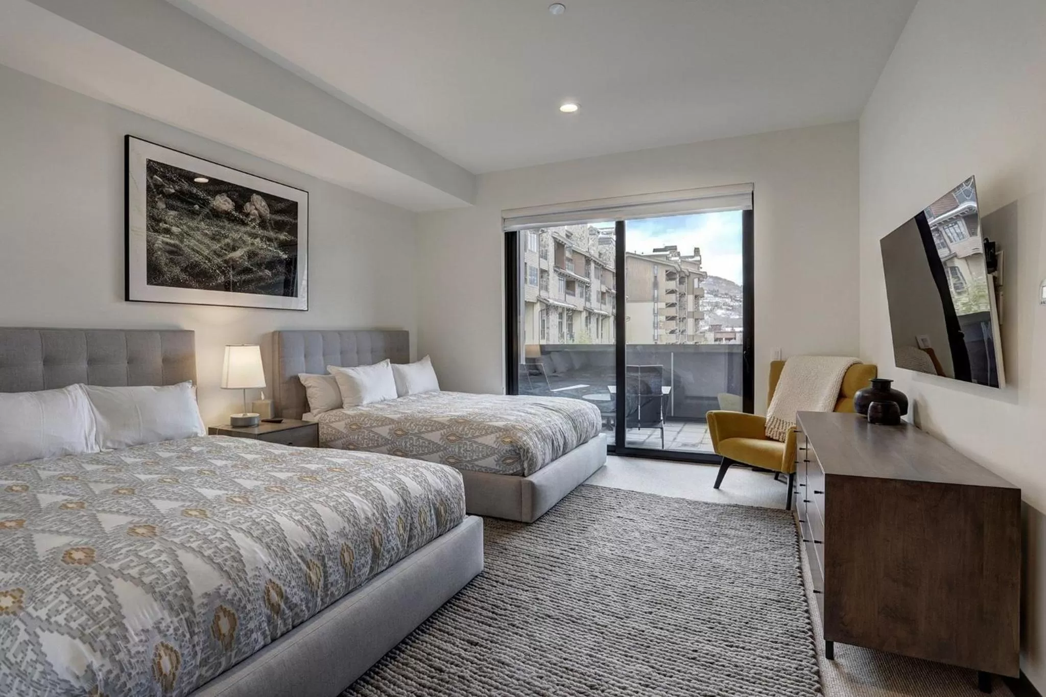 Photo of the whole room, Bed in The Arrabelle at Vail Square, a RockResort