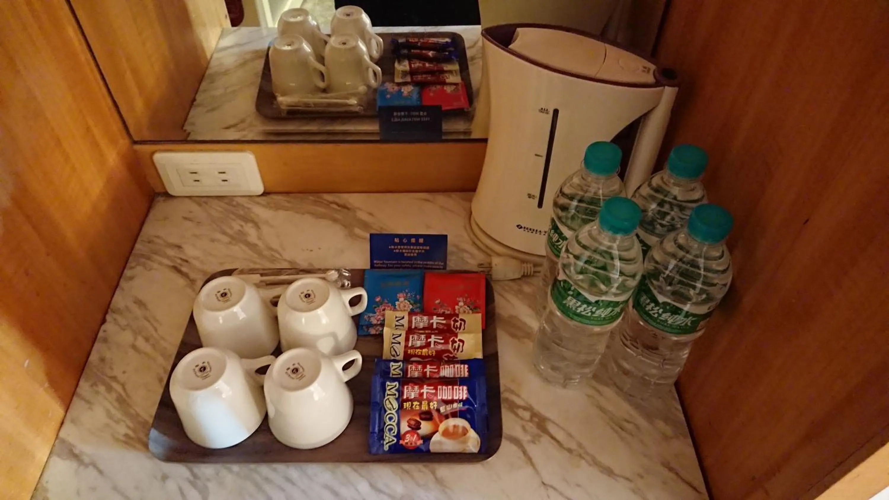 Deluxe Quadruple Room in 高第商旅 Gaudi Hotel