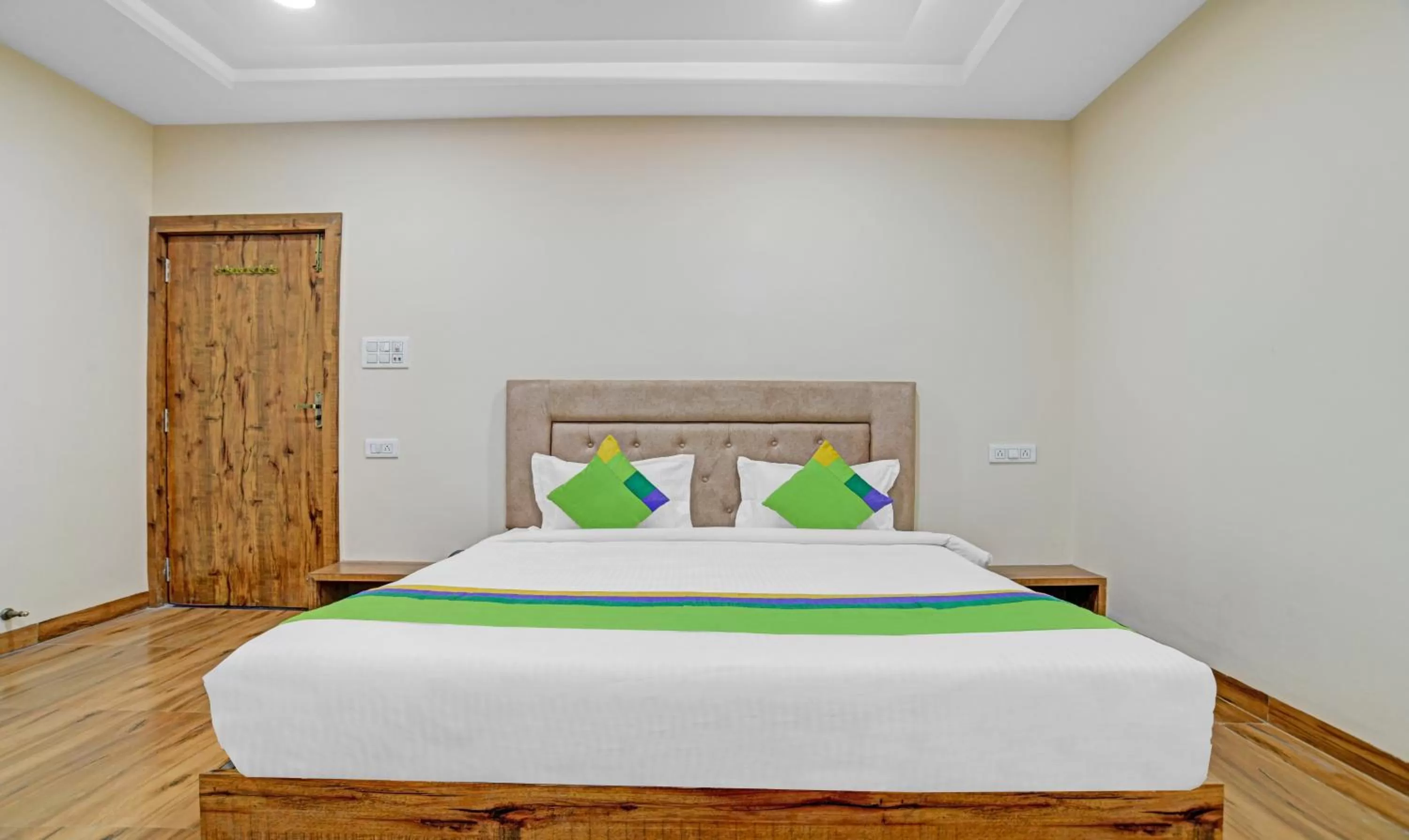 Bedroom, Bed in Treebo Nirvana Elite