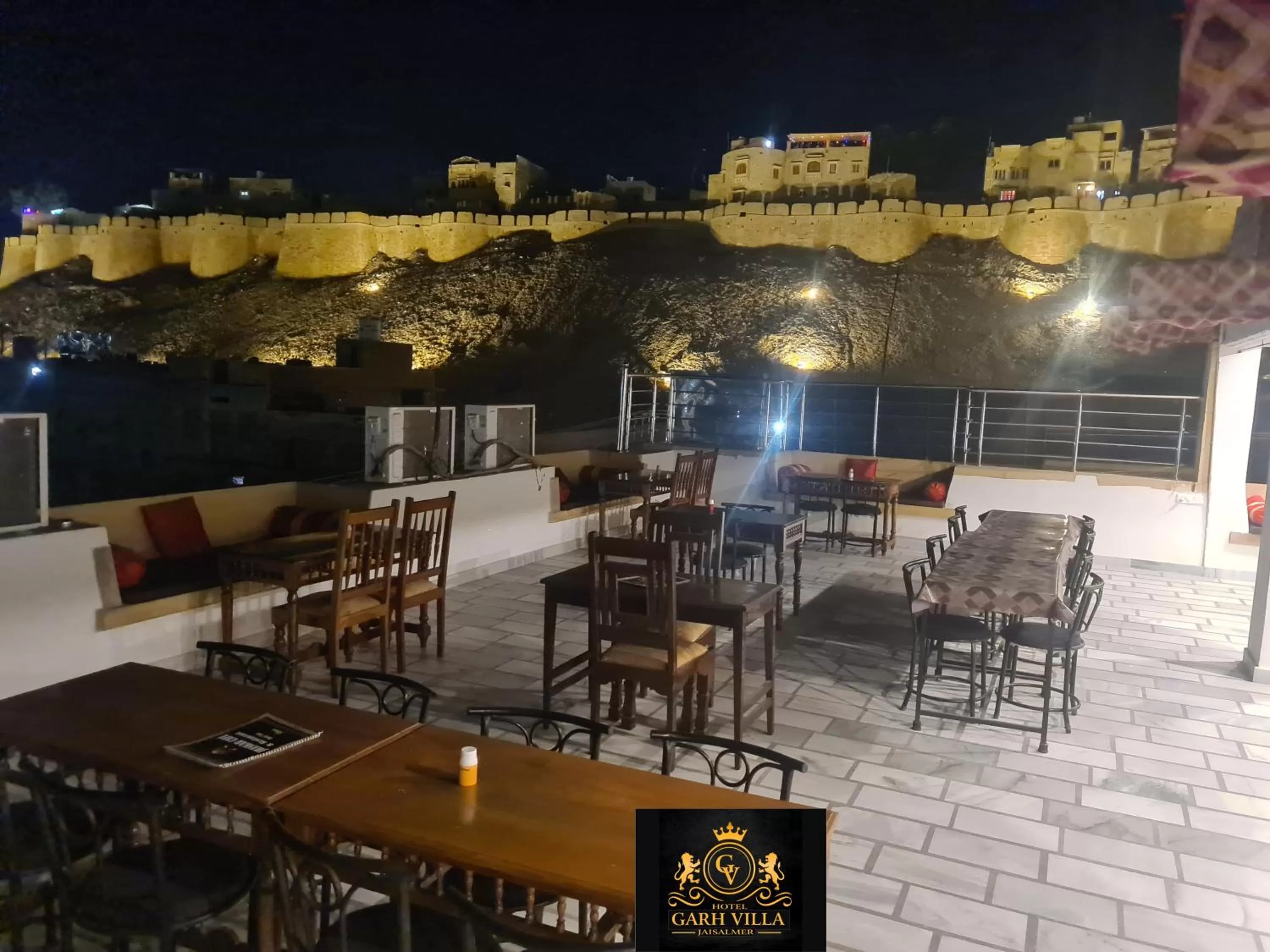 Property building, Restaurant/Places to Eat in Hotel Garh Vila