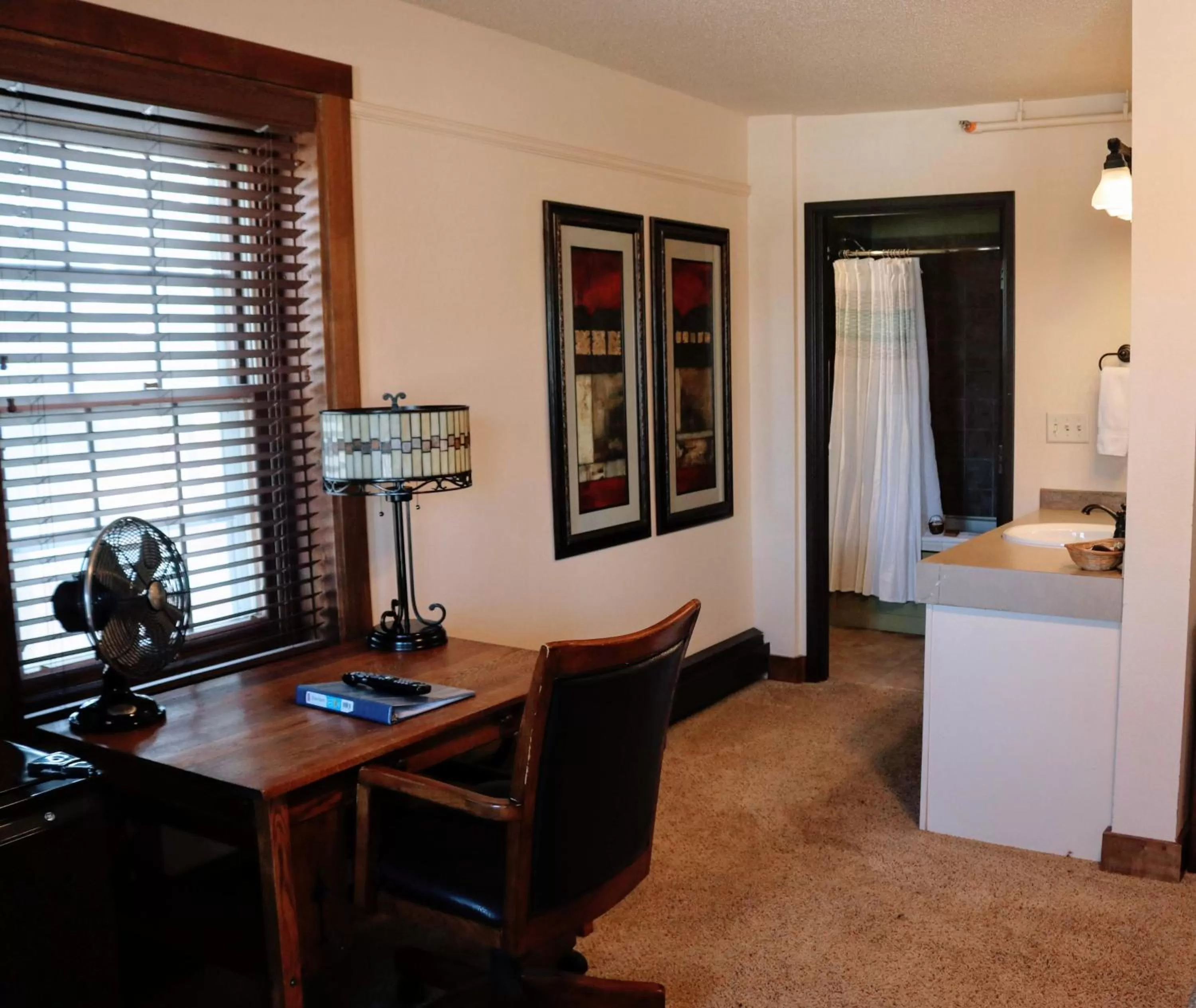 Iowa House Historic Inn