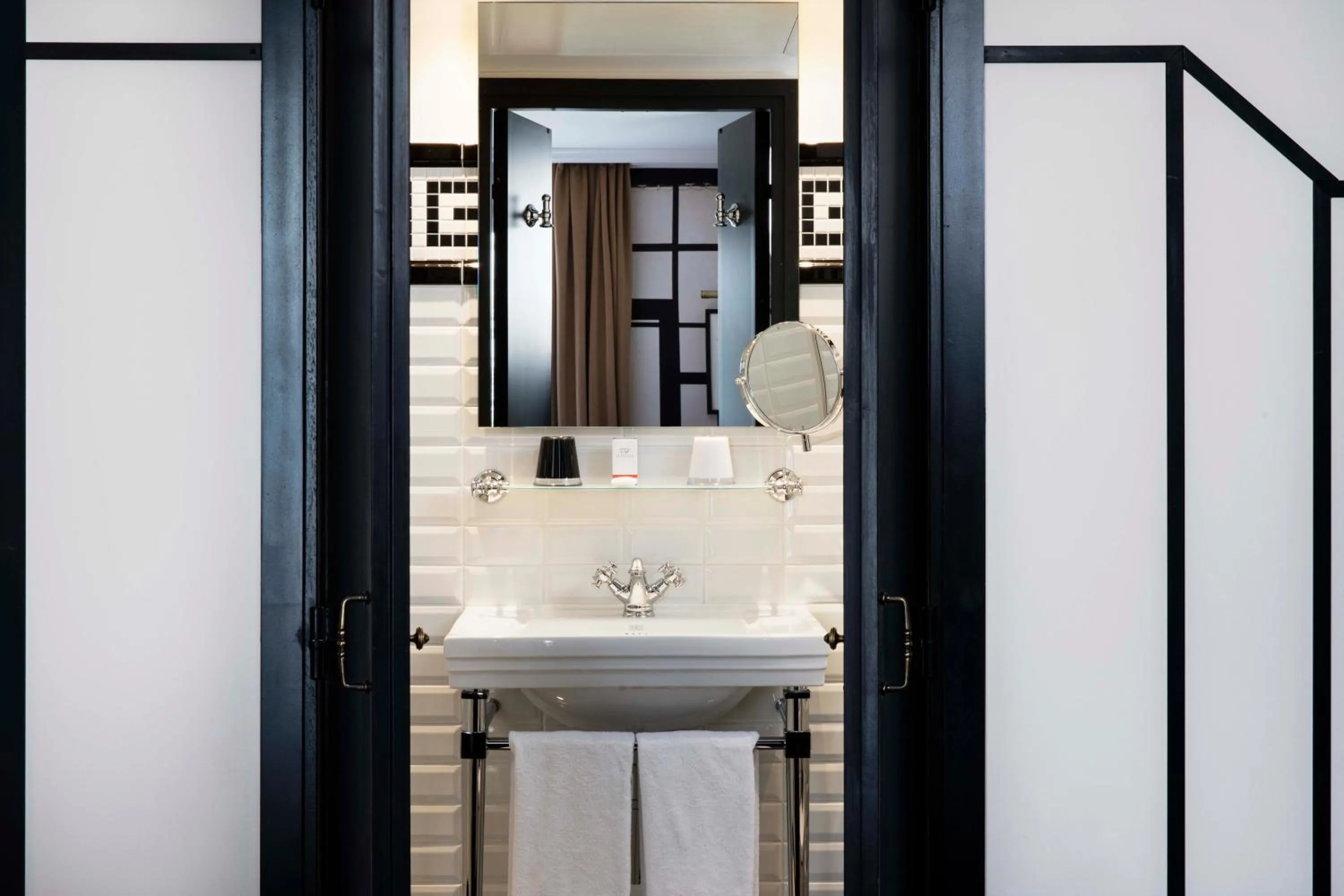 Bathroom in Hotel Monsieur & Spa