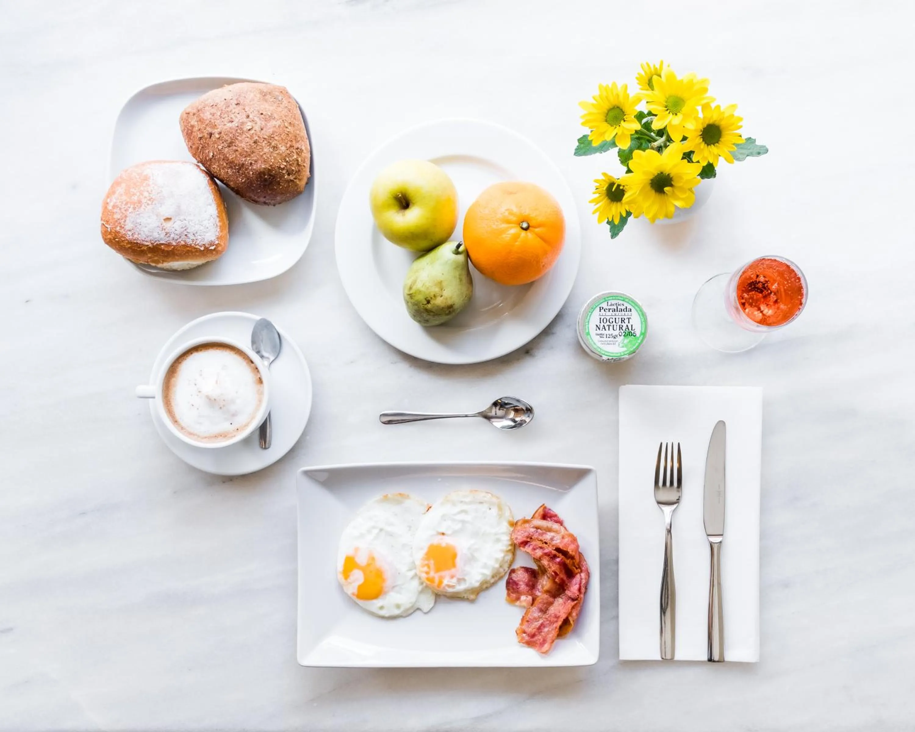 Breakfast in Hotel Carmen