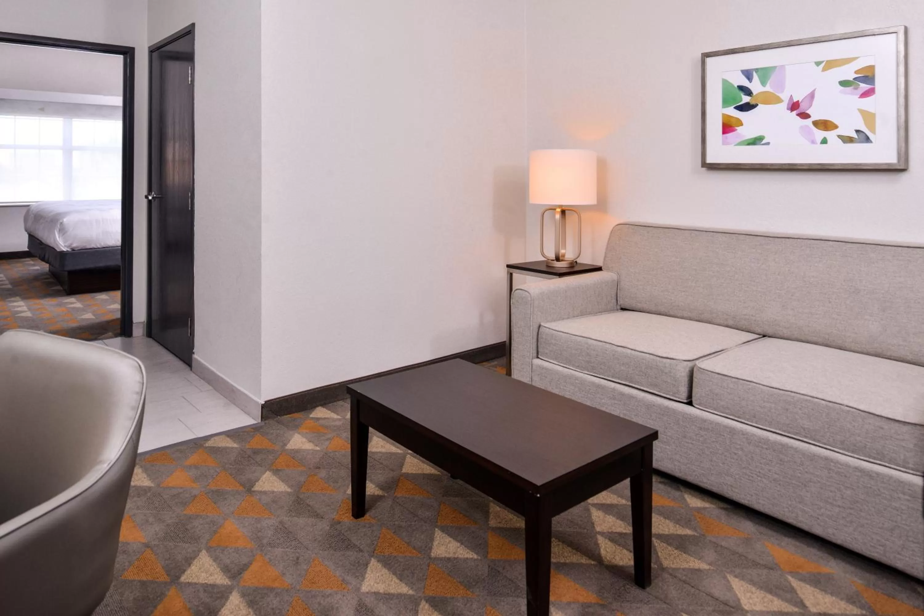 One-Bedroom King Suite - Non-Smoking in Holiday Inn and Suites Addison, an IHG Hotel