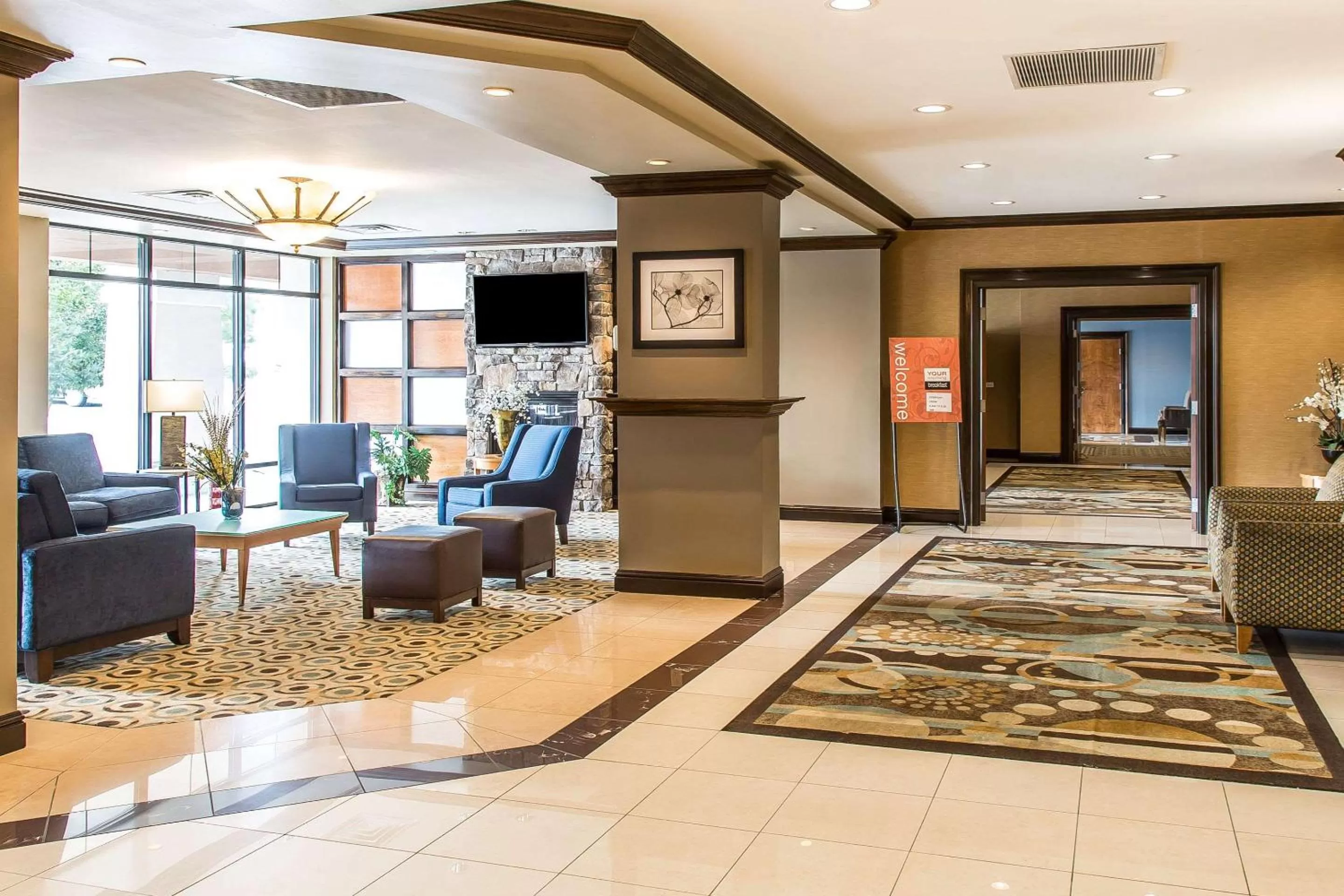 Lobby or reception in Comfort Inn & Suites Meriden East
