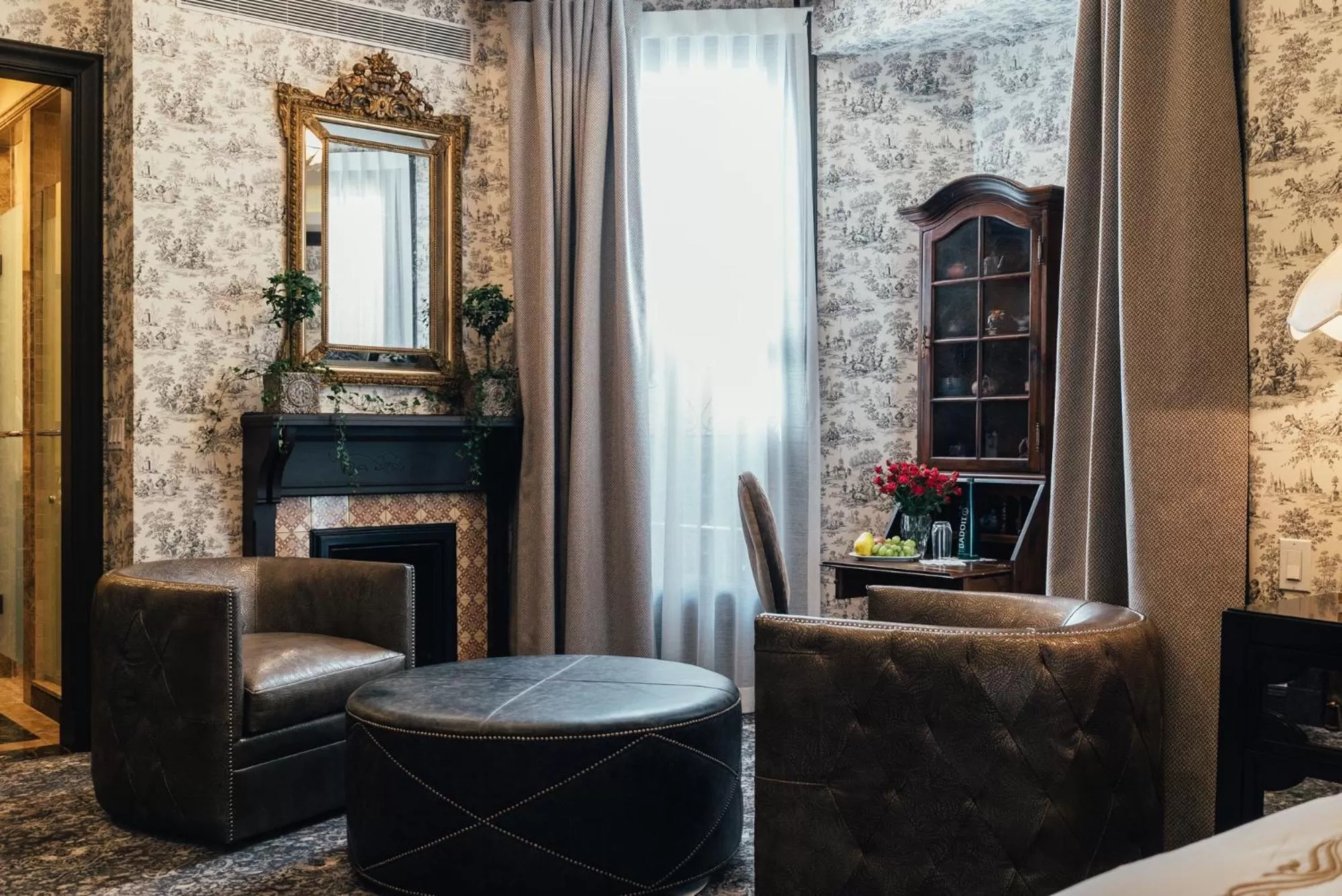 Neighbourgood Sutter Mansion