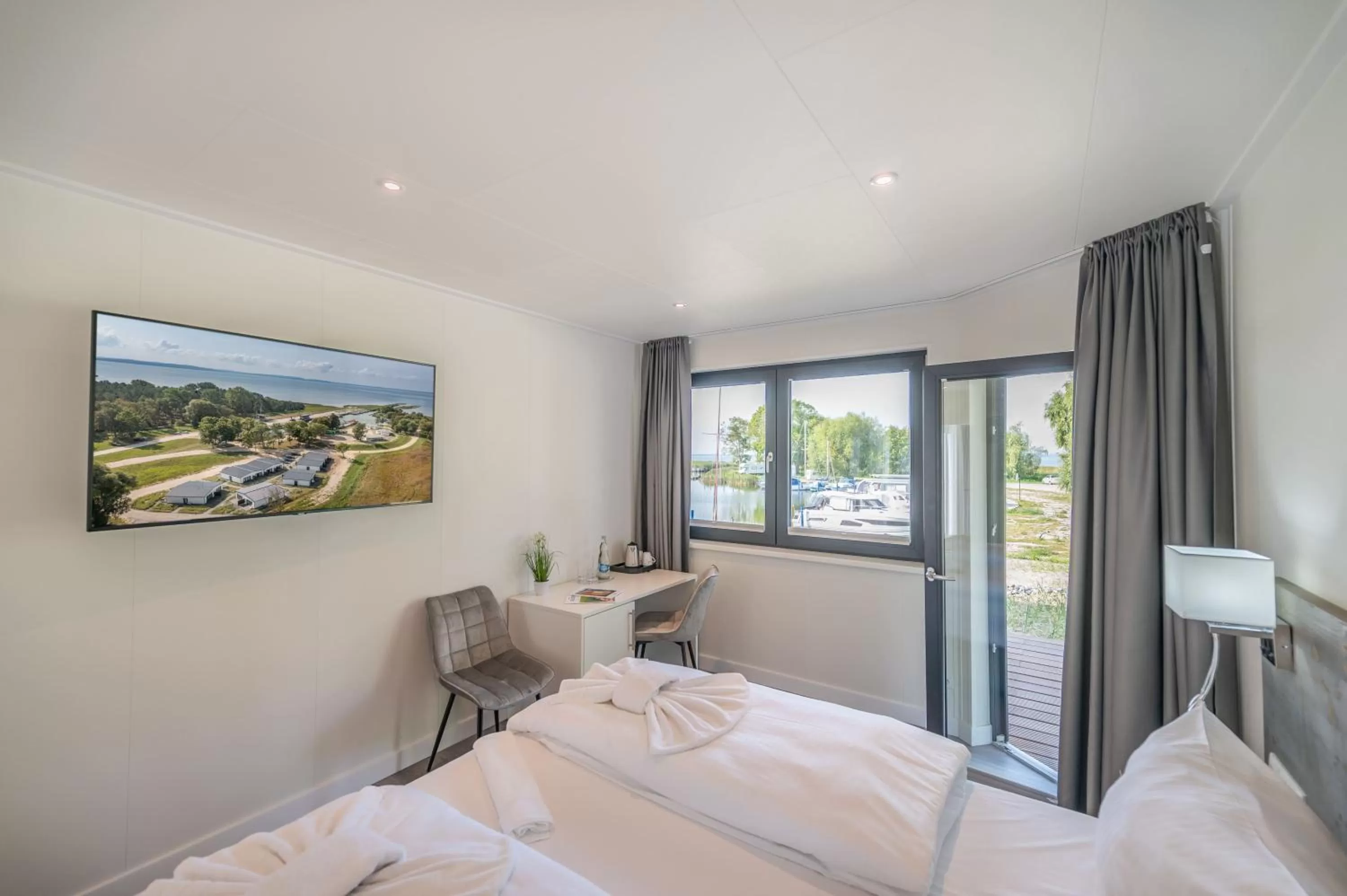 Balcony/Terrace, Bed in Marina Martinshafen