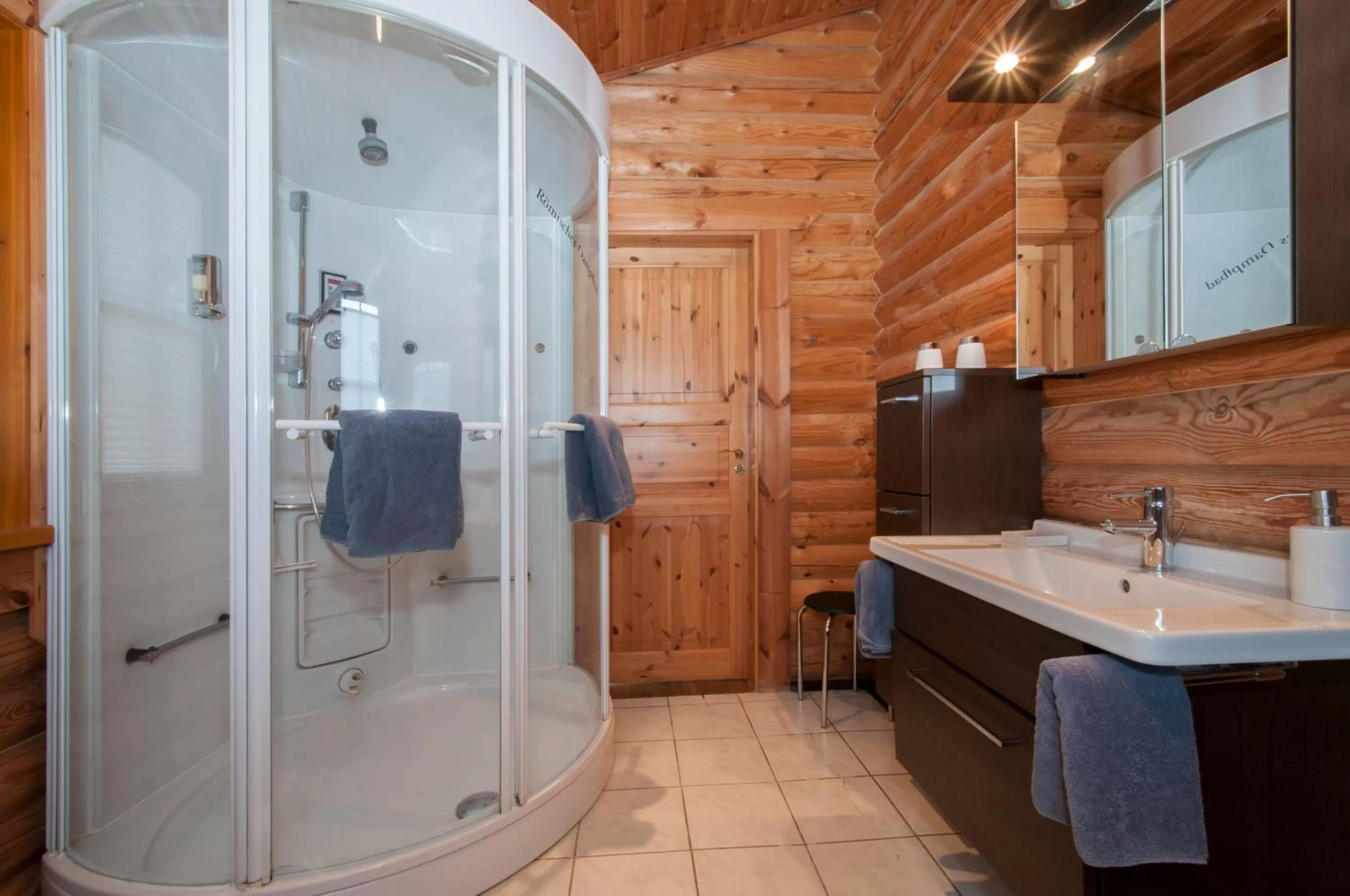 Bathroom in Hotel Villa Altes Land