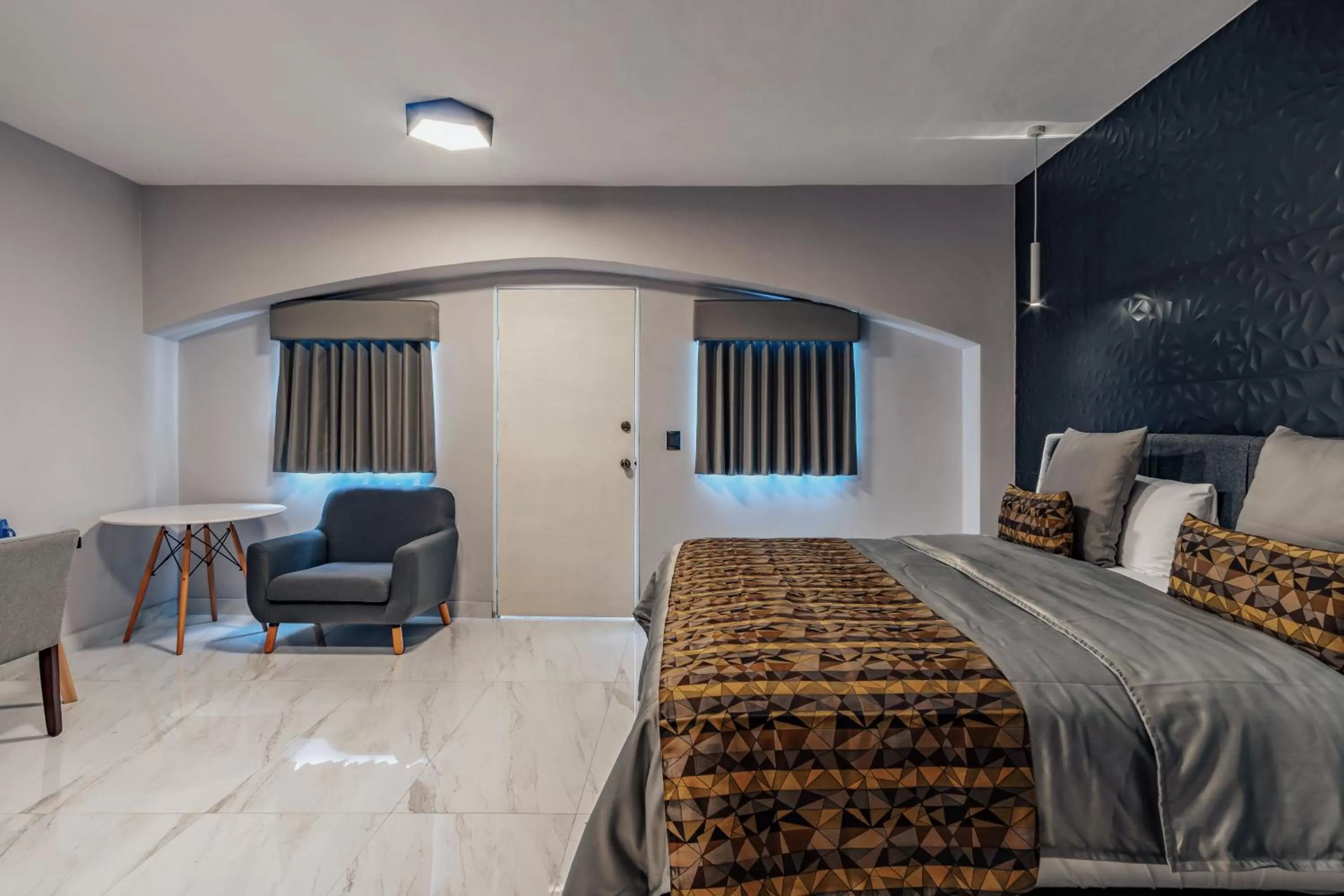 Bed in Chanpaal Hotel Boutique - Only Adults