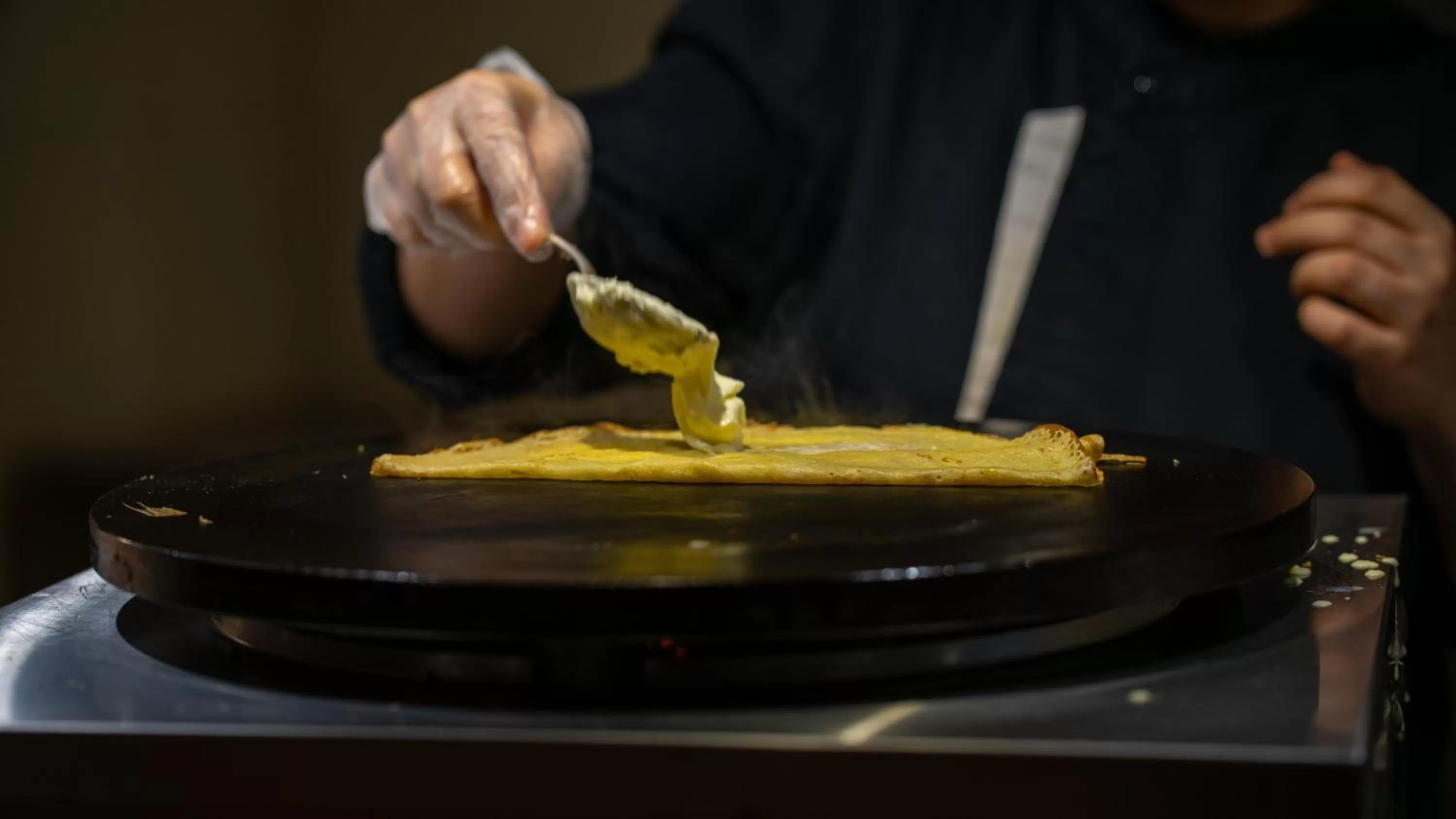 Restaurant/places to eat in Crowne Plaza Dubai Deira by IHG