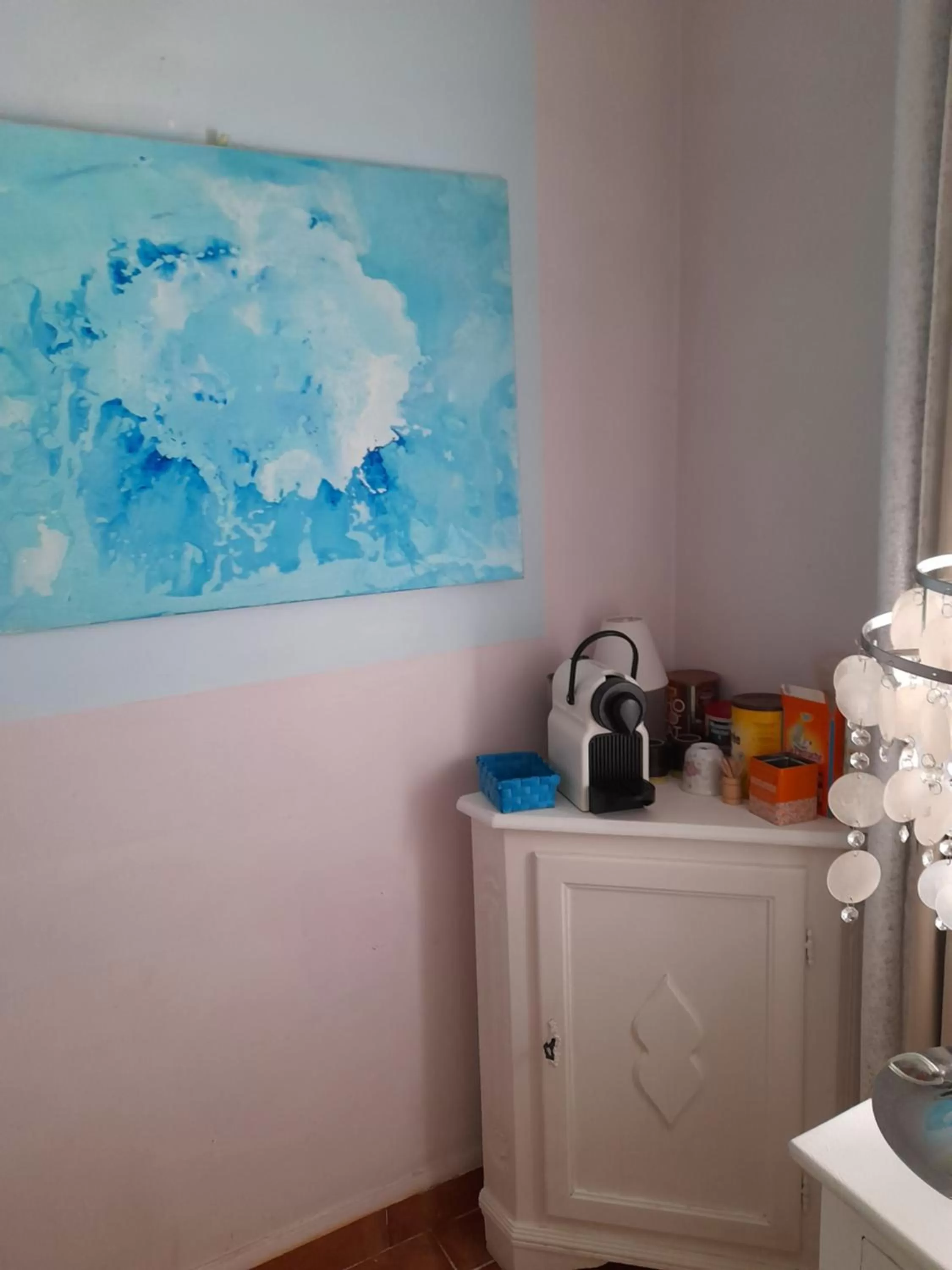 HARMONIA Annie BEAU 2 Pieces Atypique 200 m à pied plage, mer, Promenade des anglais,