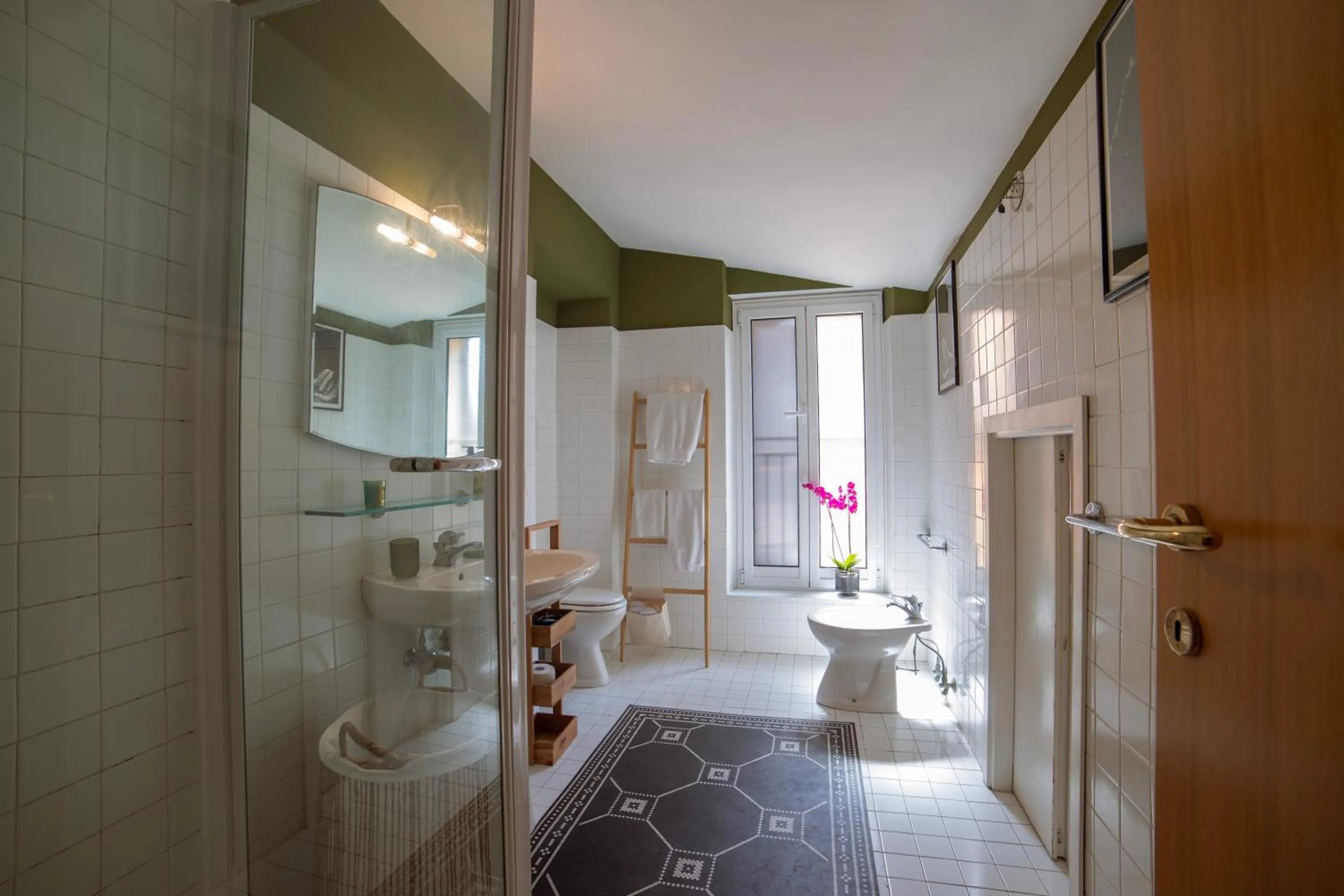 Bathroom in Splendor Suite Rome - Suites & Apartments